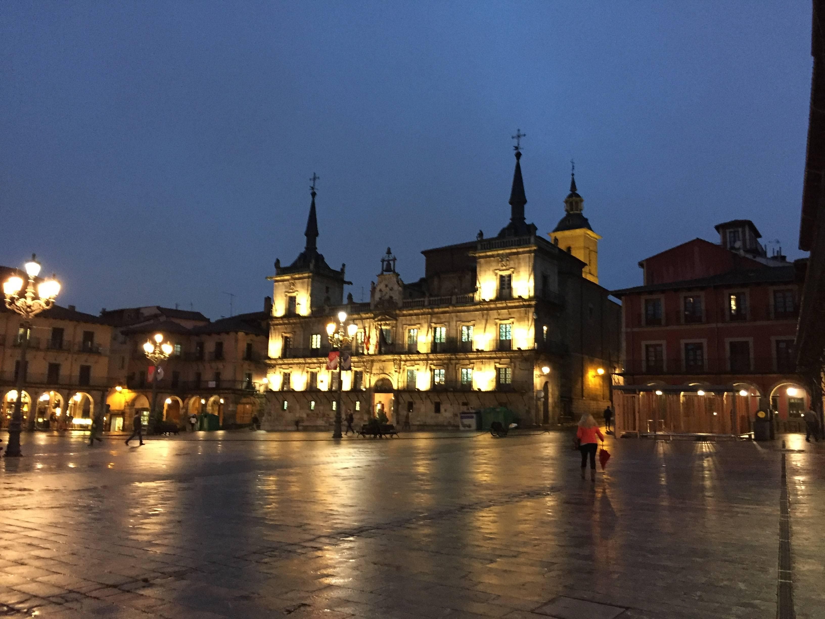 NH Collection León Plaza Mayor Ansicht 9