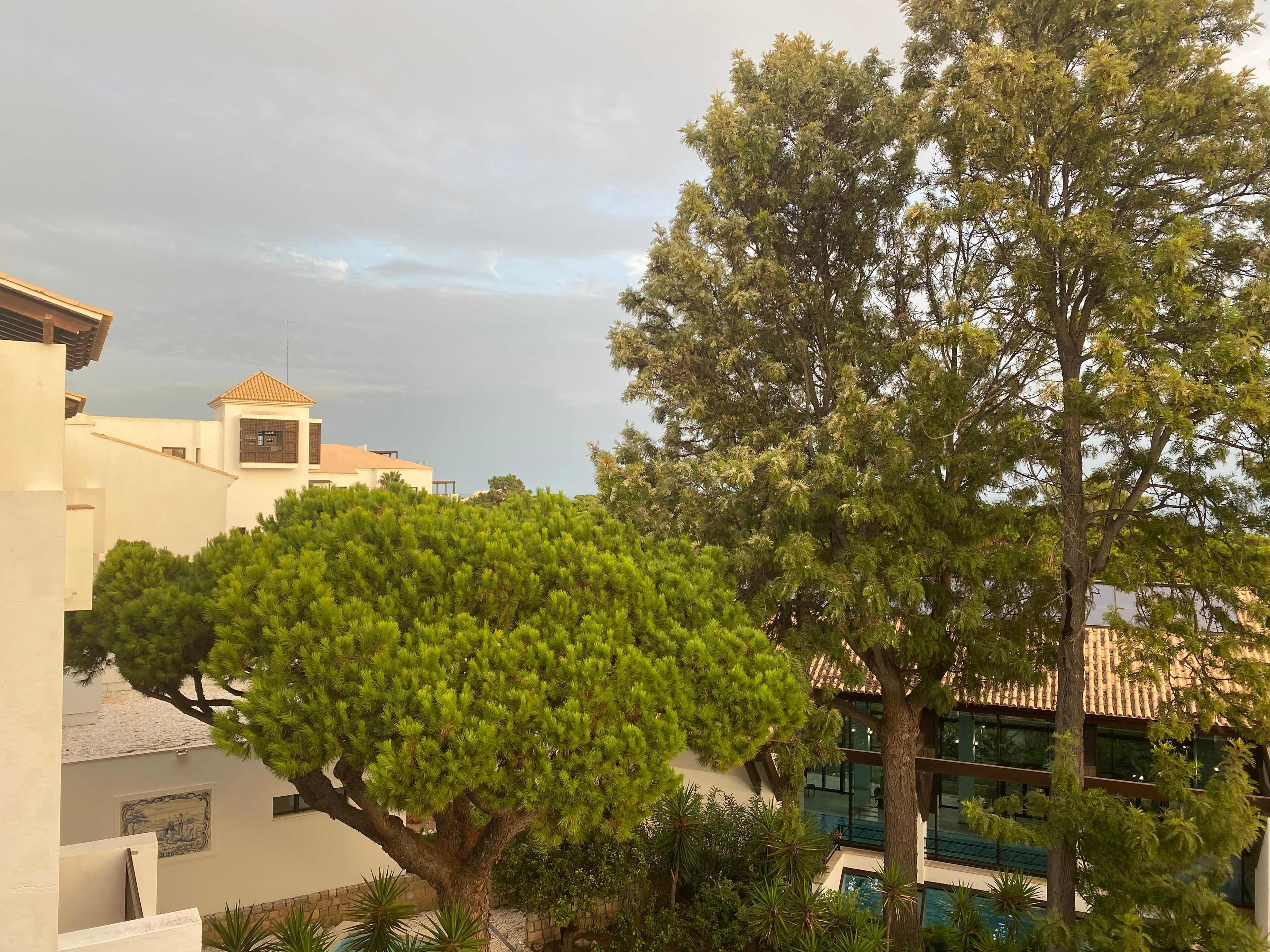 Pine Cliffs Resort