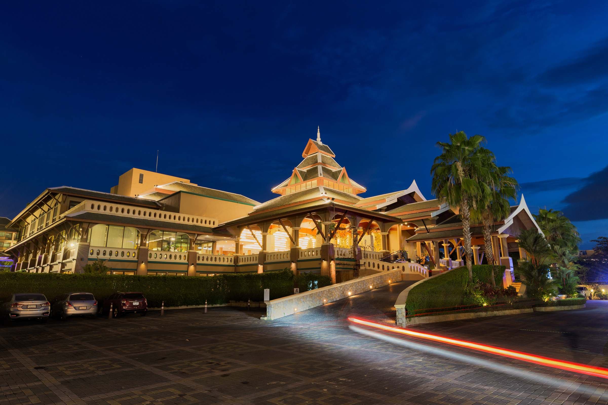 Novotel Phuket Vintage Park