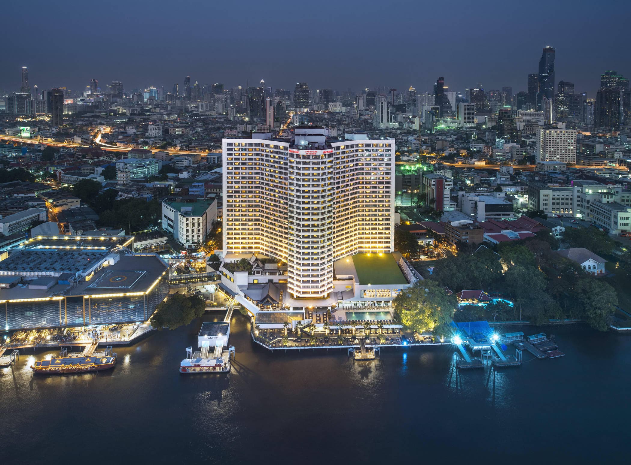 Royal Orchid Sheraton Hotel & Towers Ansicht 3