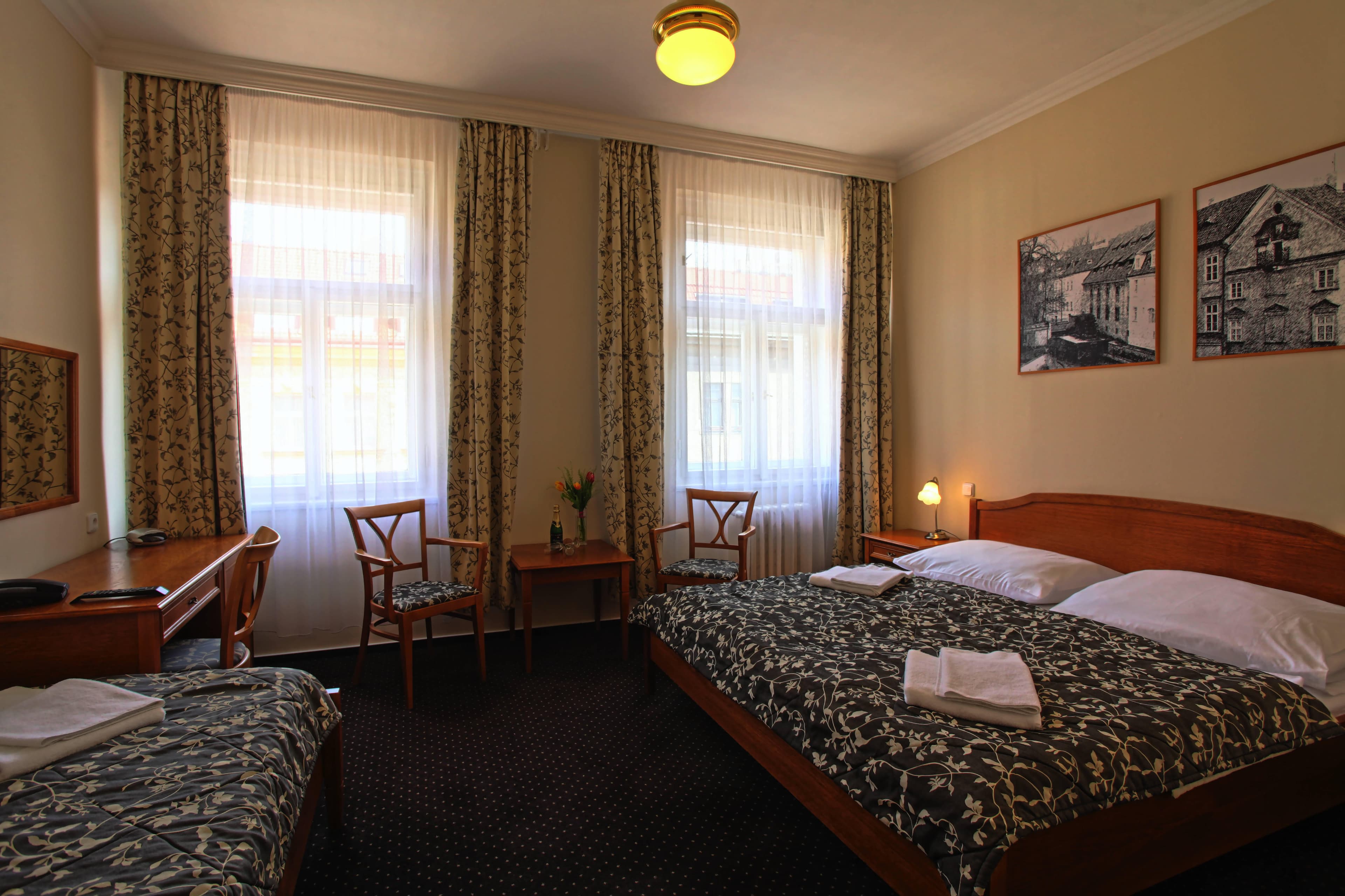 Anna Hotel Ansicht 3