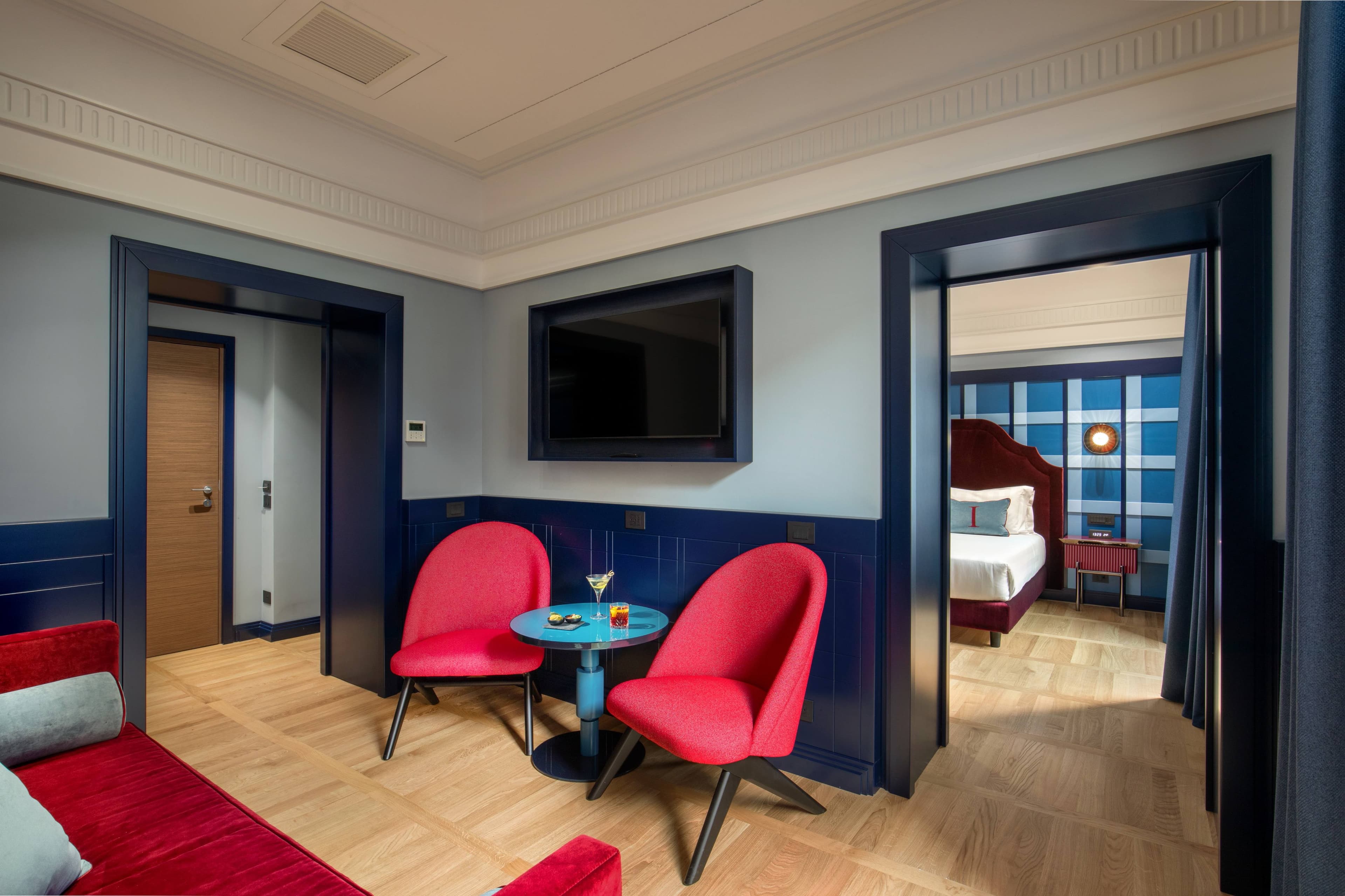 The Independent Hotel Ansicht 3