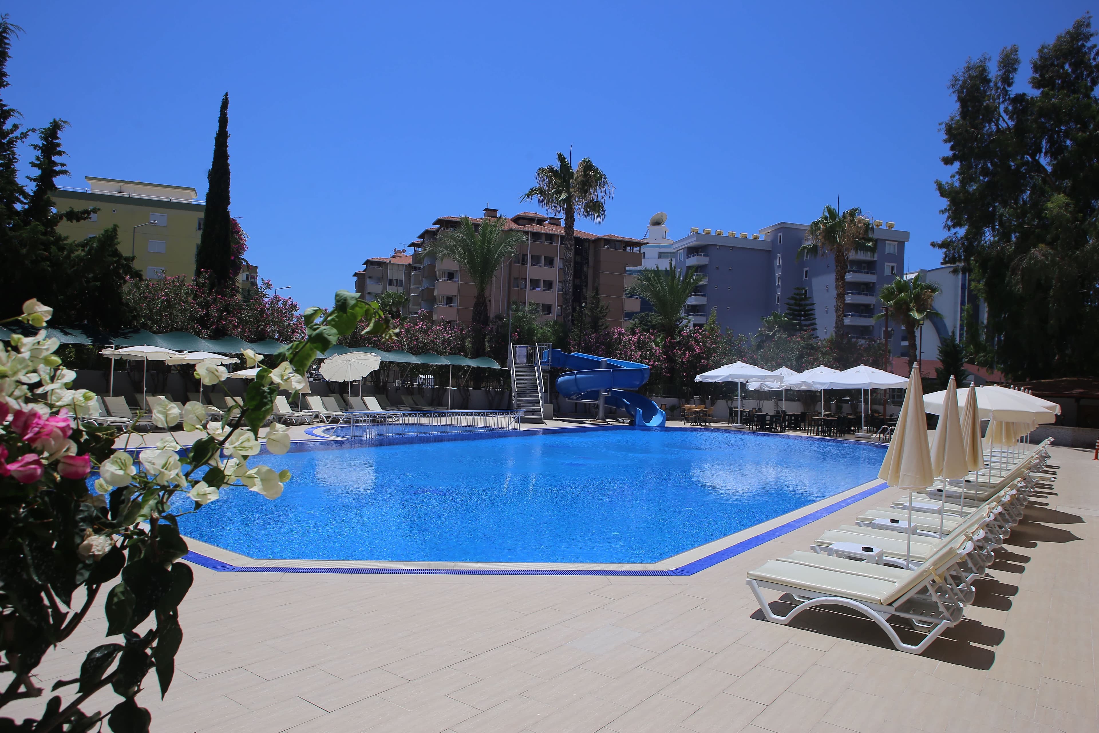 Simply Fine Hotel Alize Ansicht 8