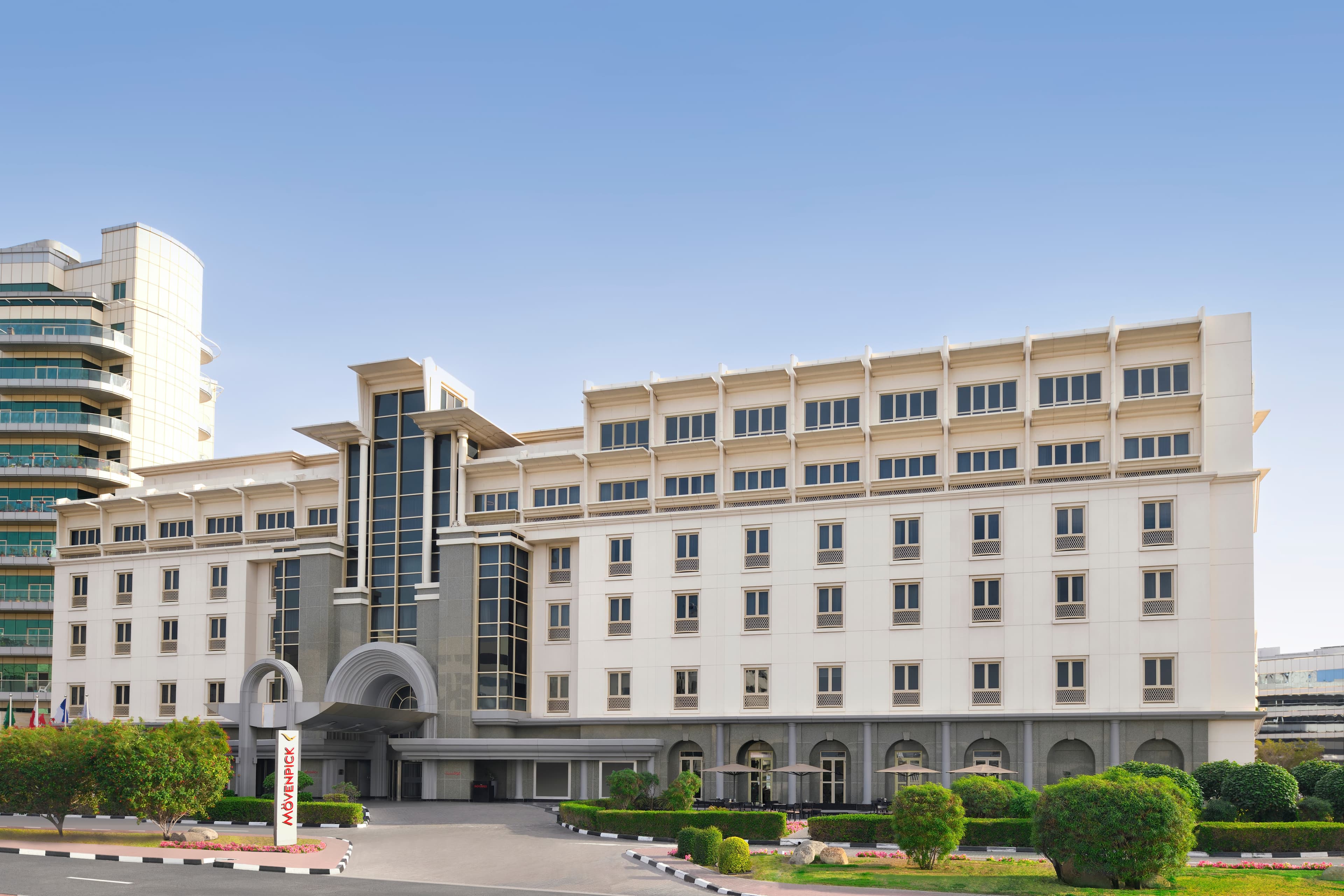 Mövenpick Hotel and Apartments Bur Dubai