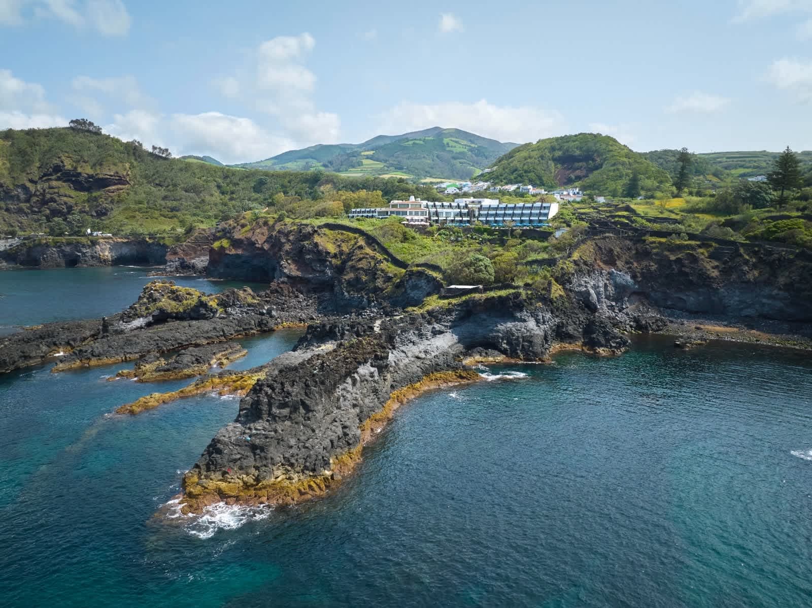Caloura Hotel Resort Ansicht 2