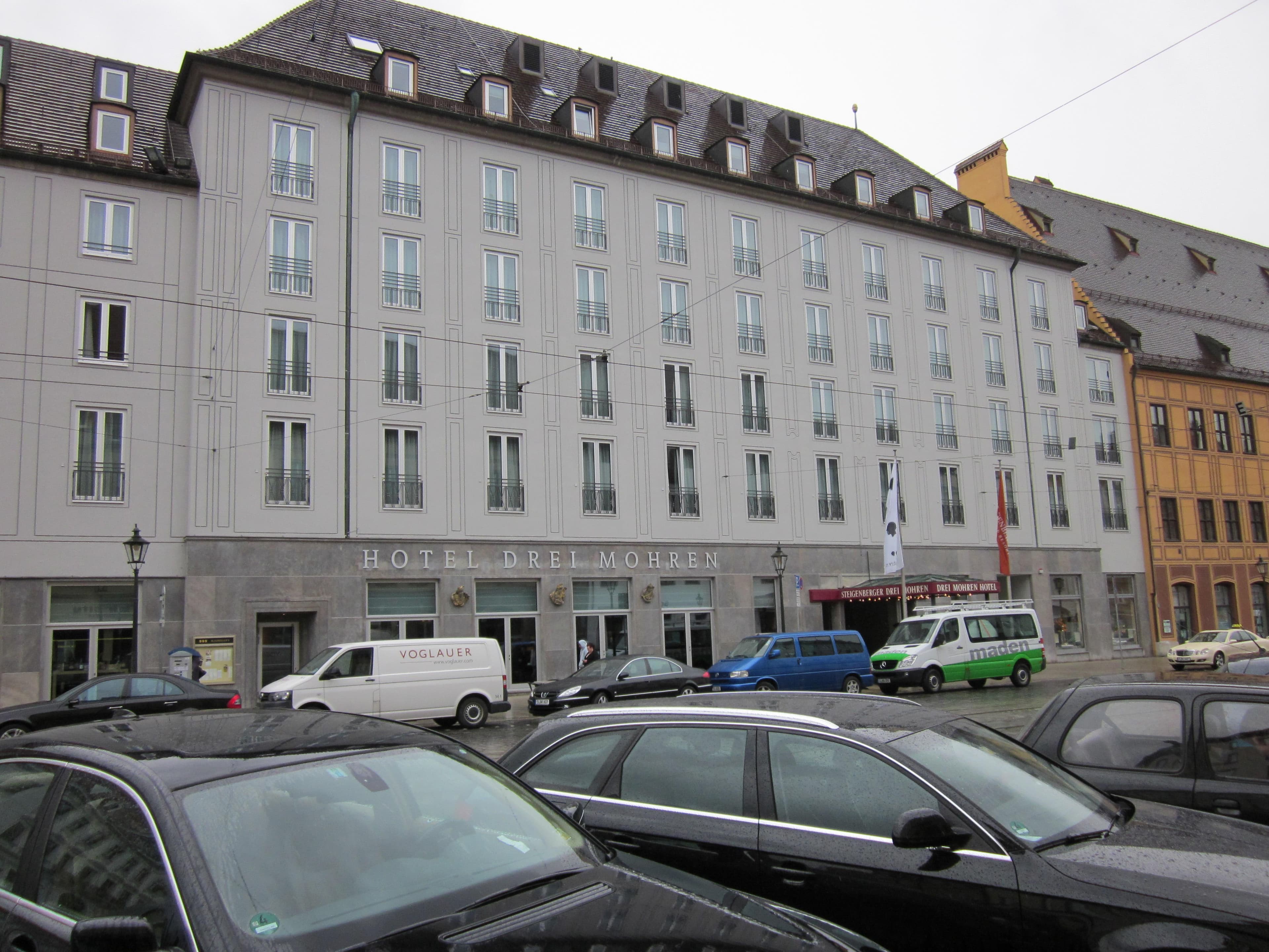 Hotel Maximilian’s