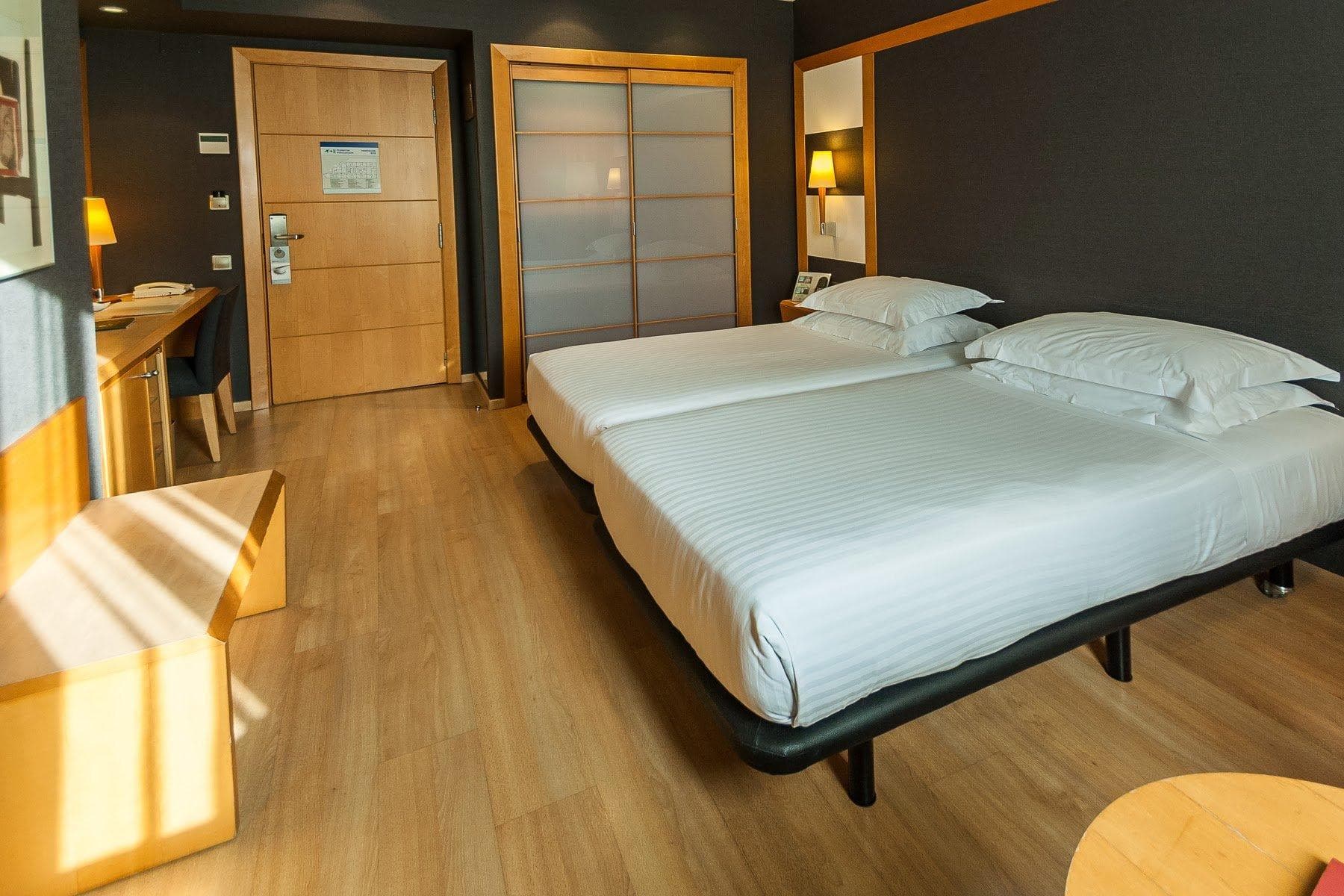 Hotel Barcelona Universal Ansicht 4