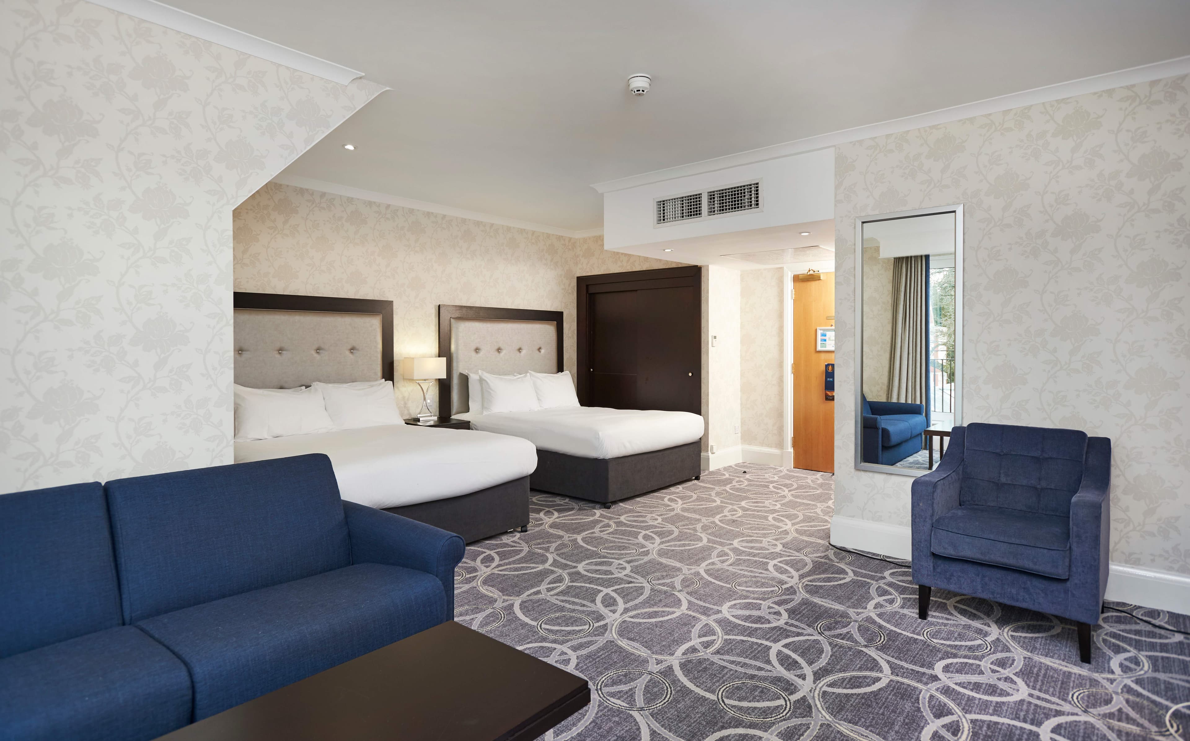 DoubleTree by Hilton St. Anne's Manor Ansicht 2