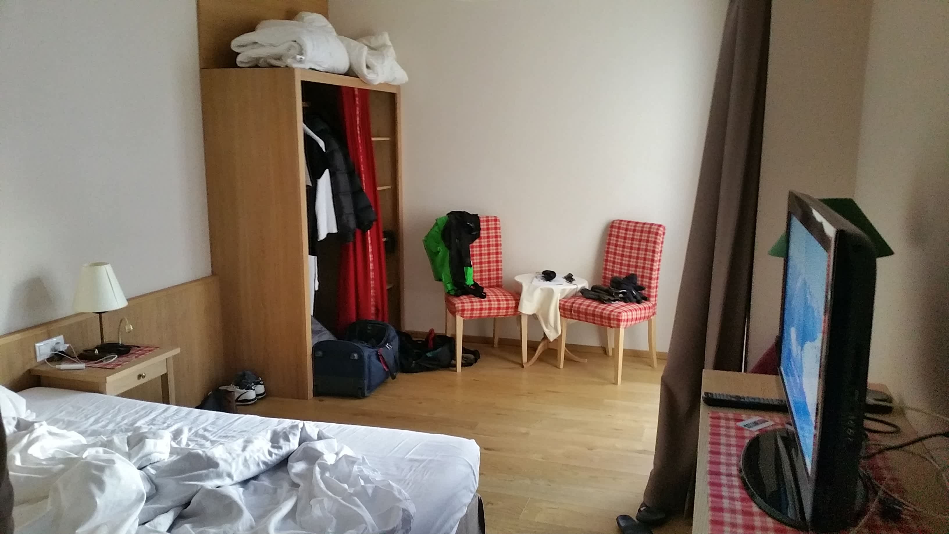 Hotel Enzian Ansicht 3