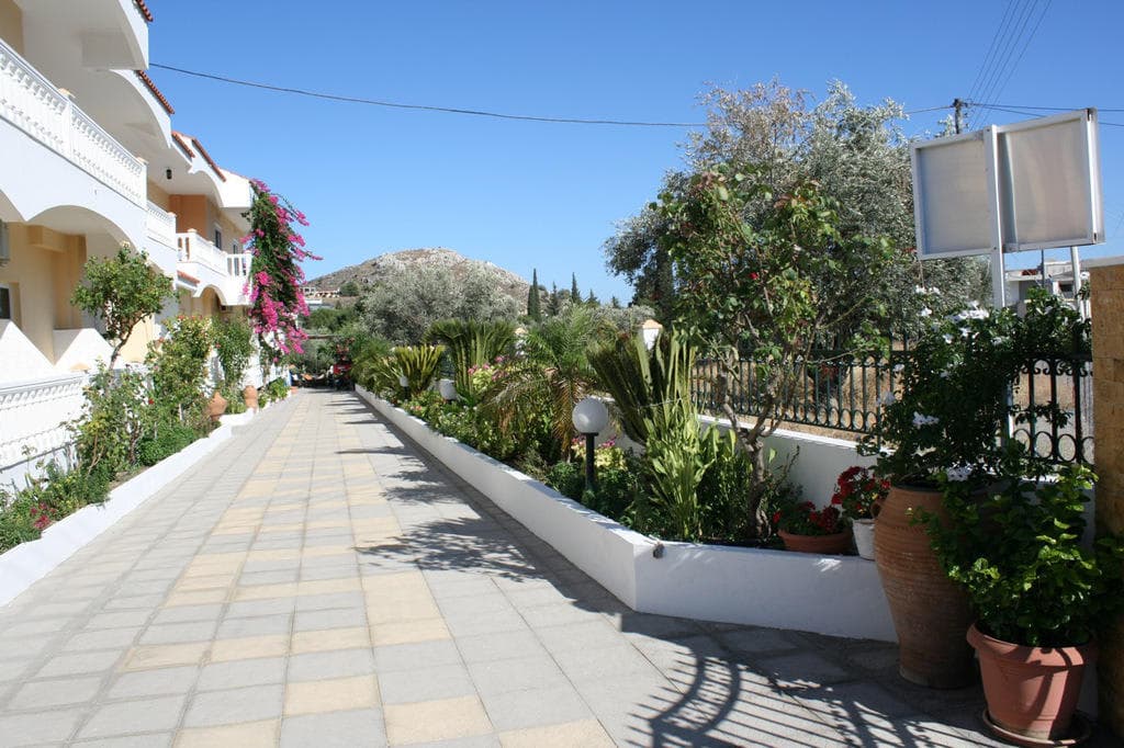 Hotel Varelis Ansicht 9