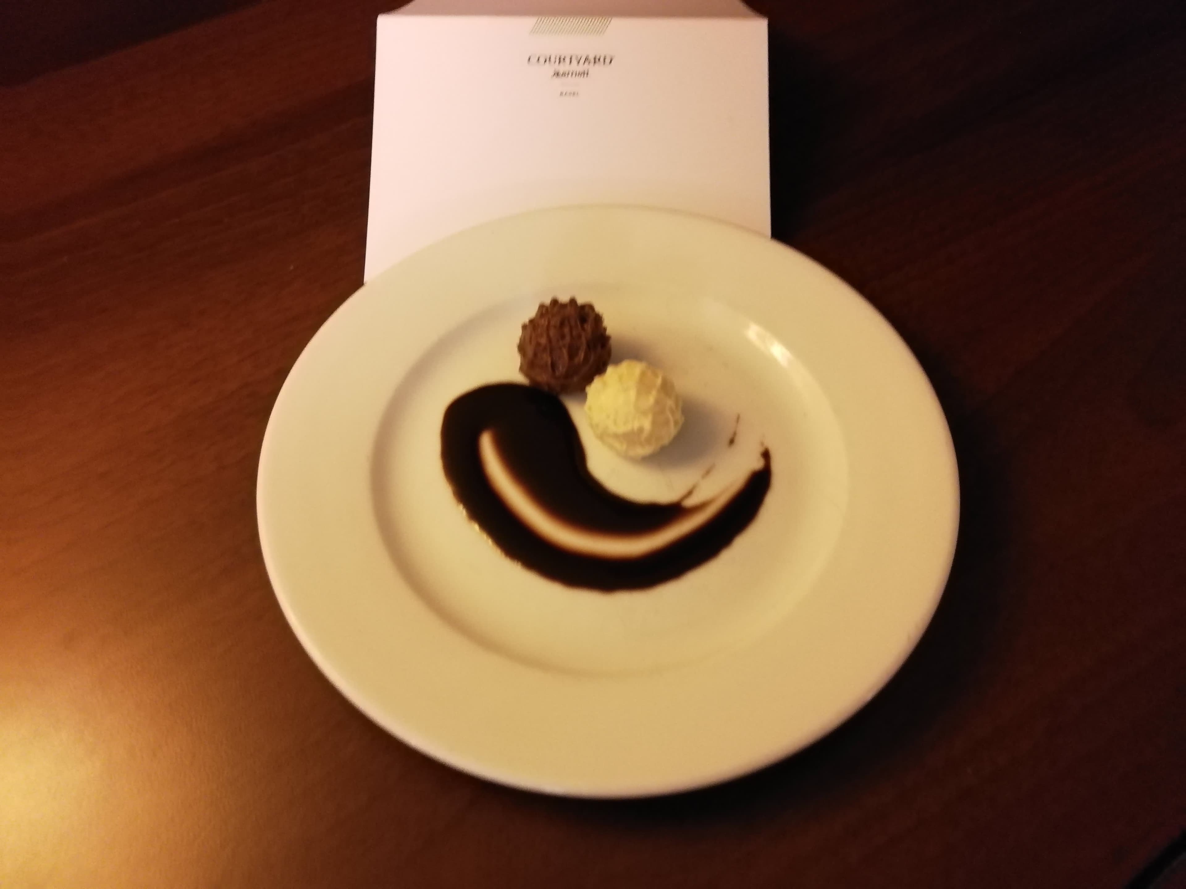 Courtyard by Marriott Basel Ansicht 9