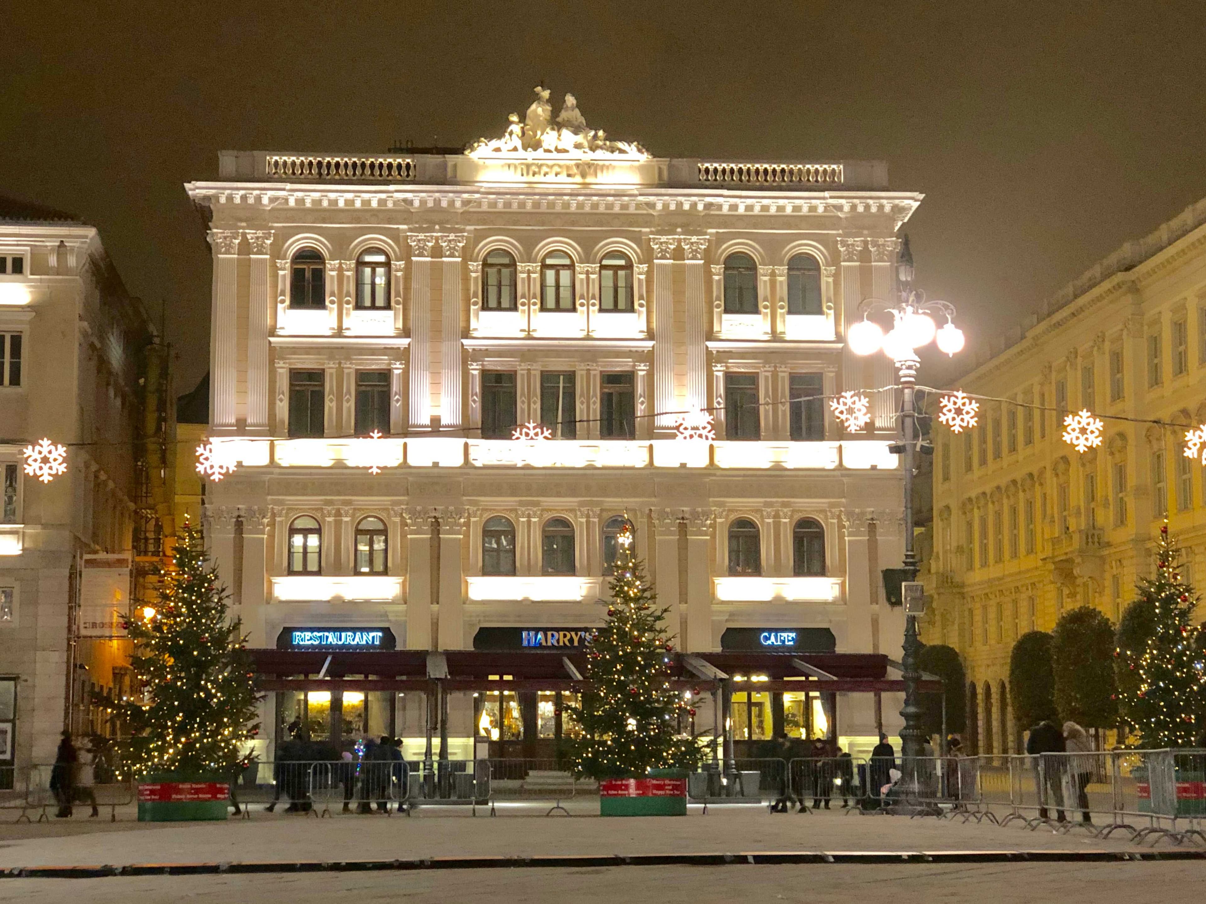 Grand Hotel Duchi d'Aosta Ansicht 2