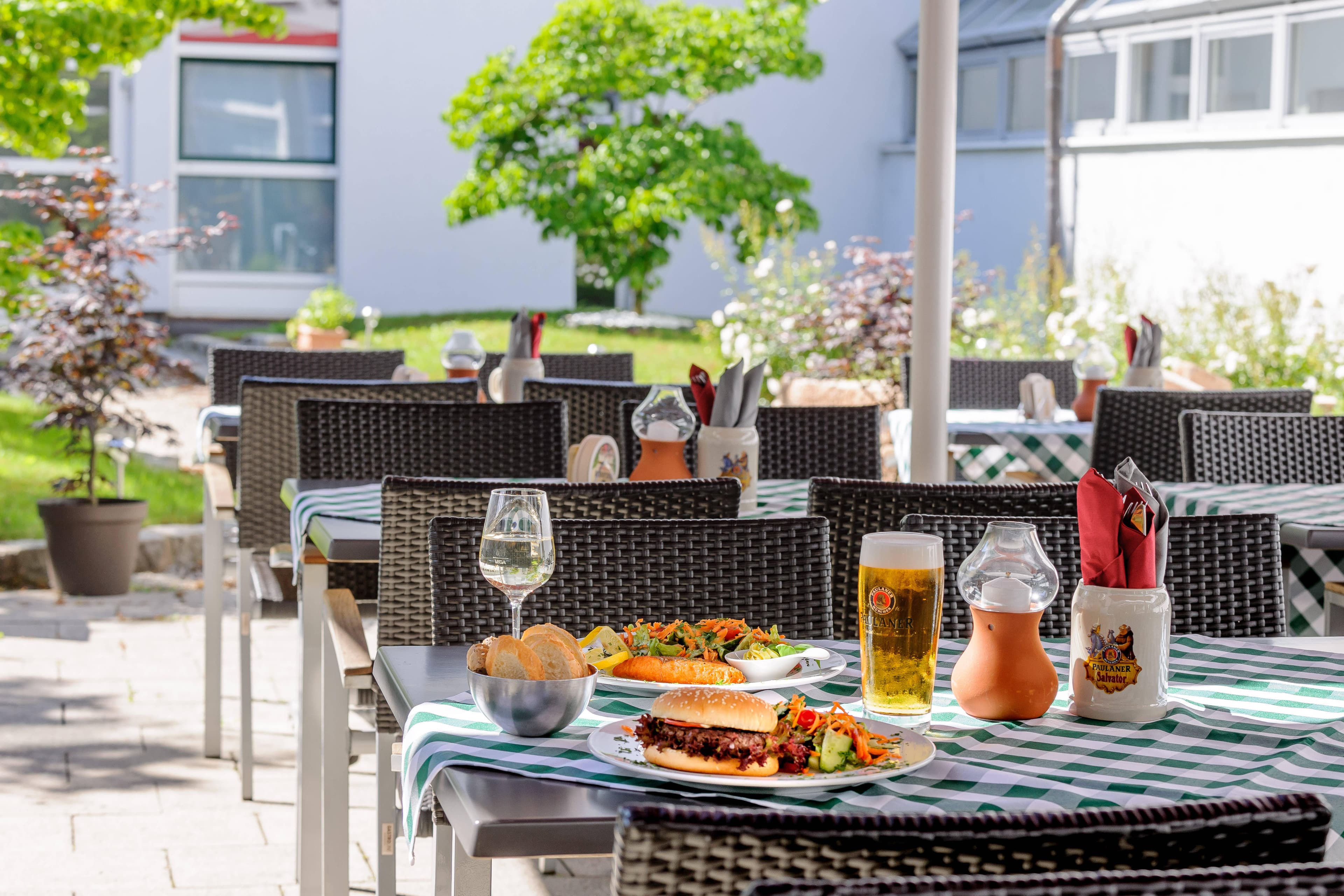 B&B HOTEL München-Schwabing Ansicht 6