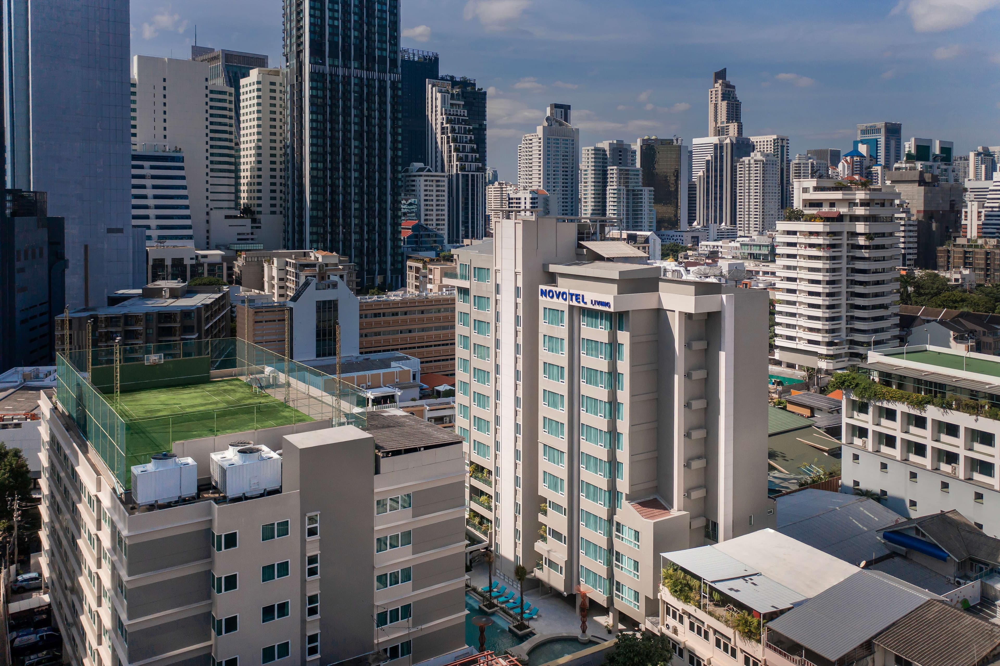 Novotel Living Bangkok Sukhumvit Legacy