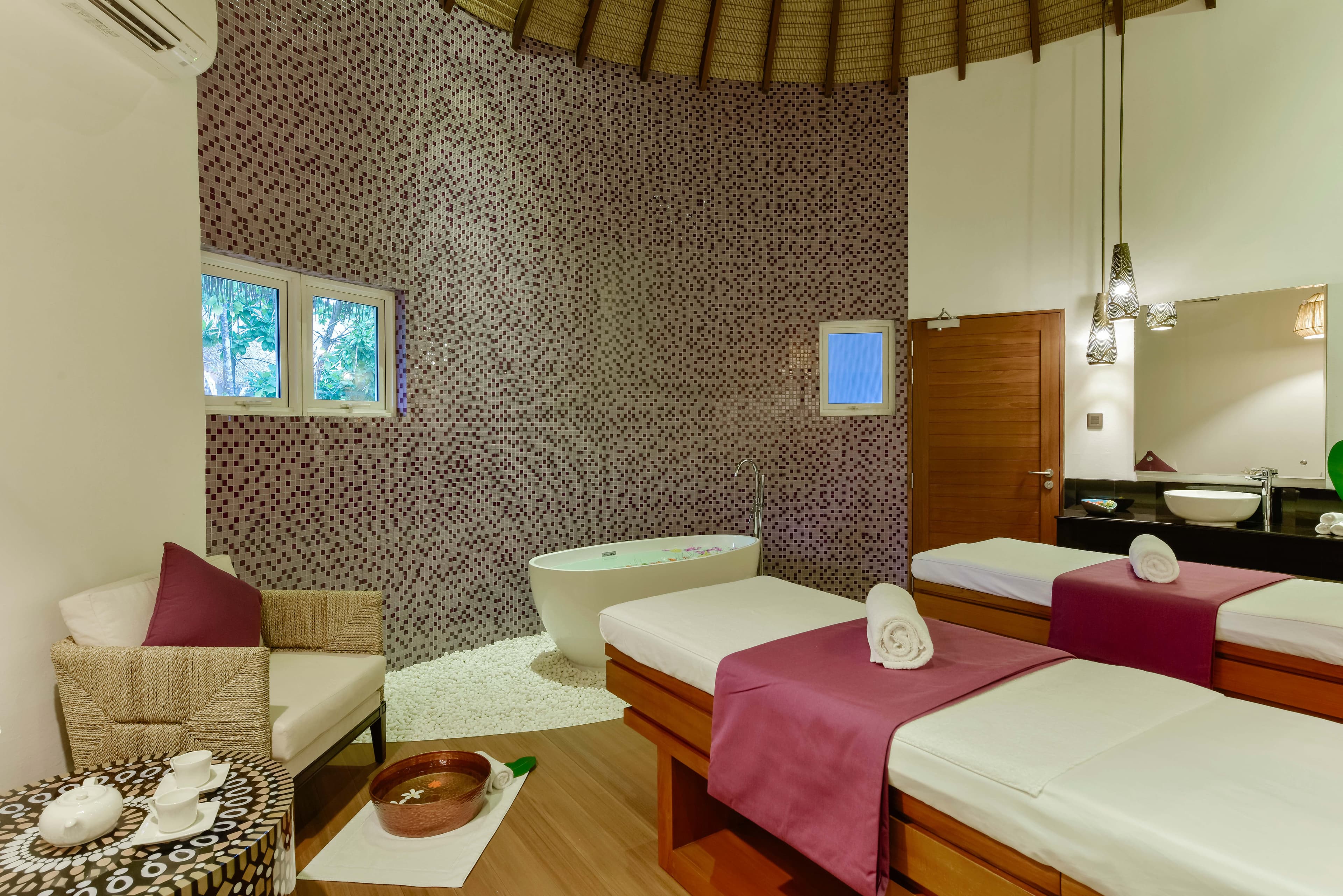 Mercure Maldives Kooddoo Resort Ansicht 9