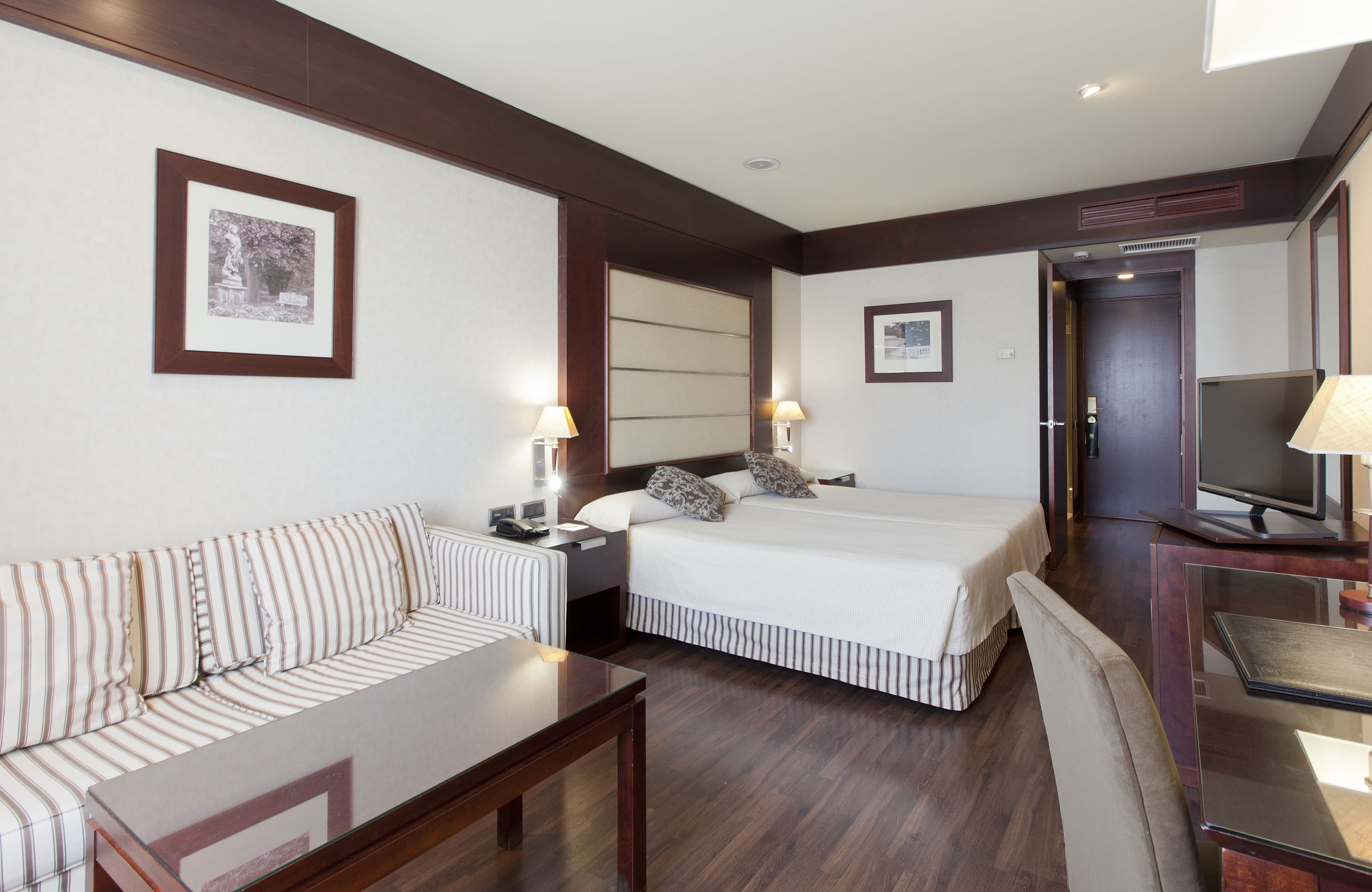 Hotel Granada Center