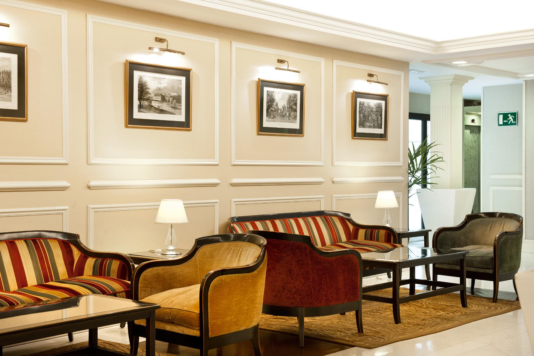 Hotel Catalonia Las Cortes Ansicht 9
