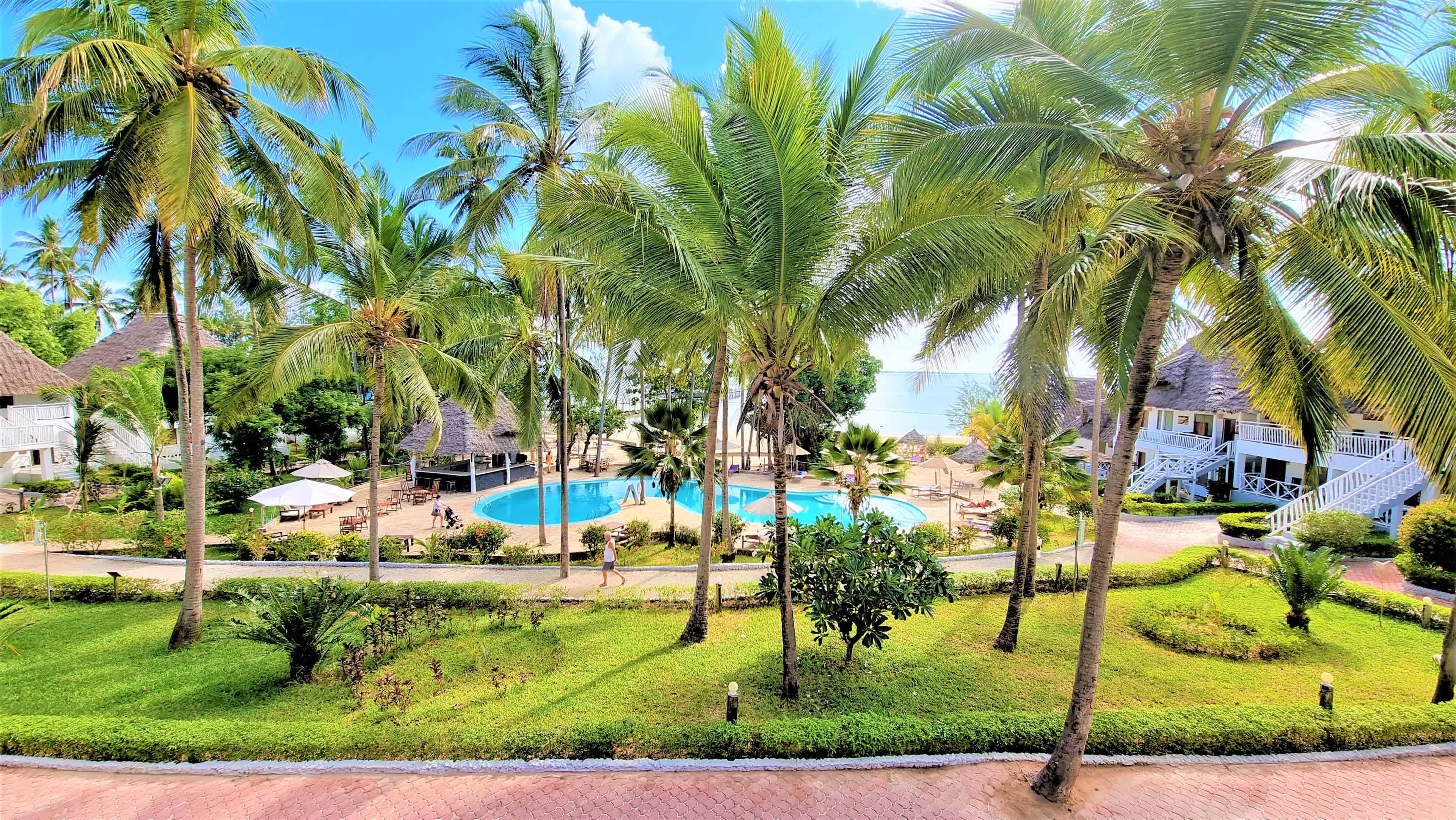 Paradise Beach Resort