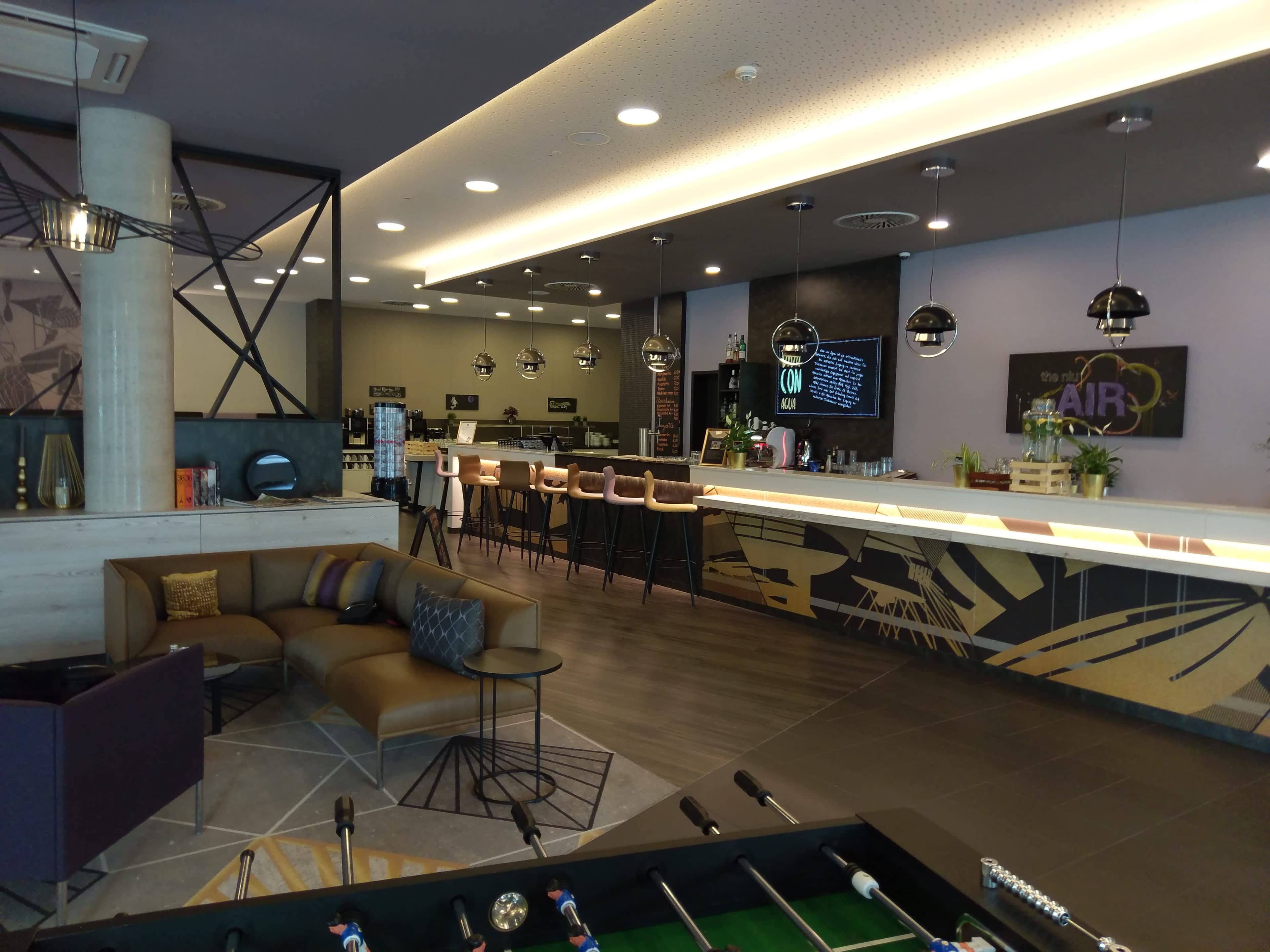 Holiday Inn – the niu, Air Frankfurt Messe Ansicht 9