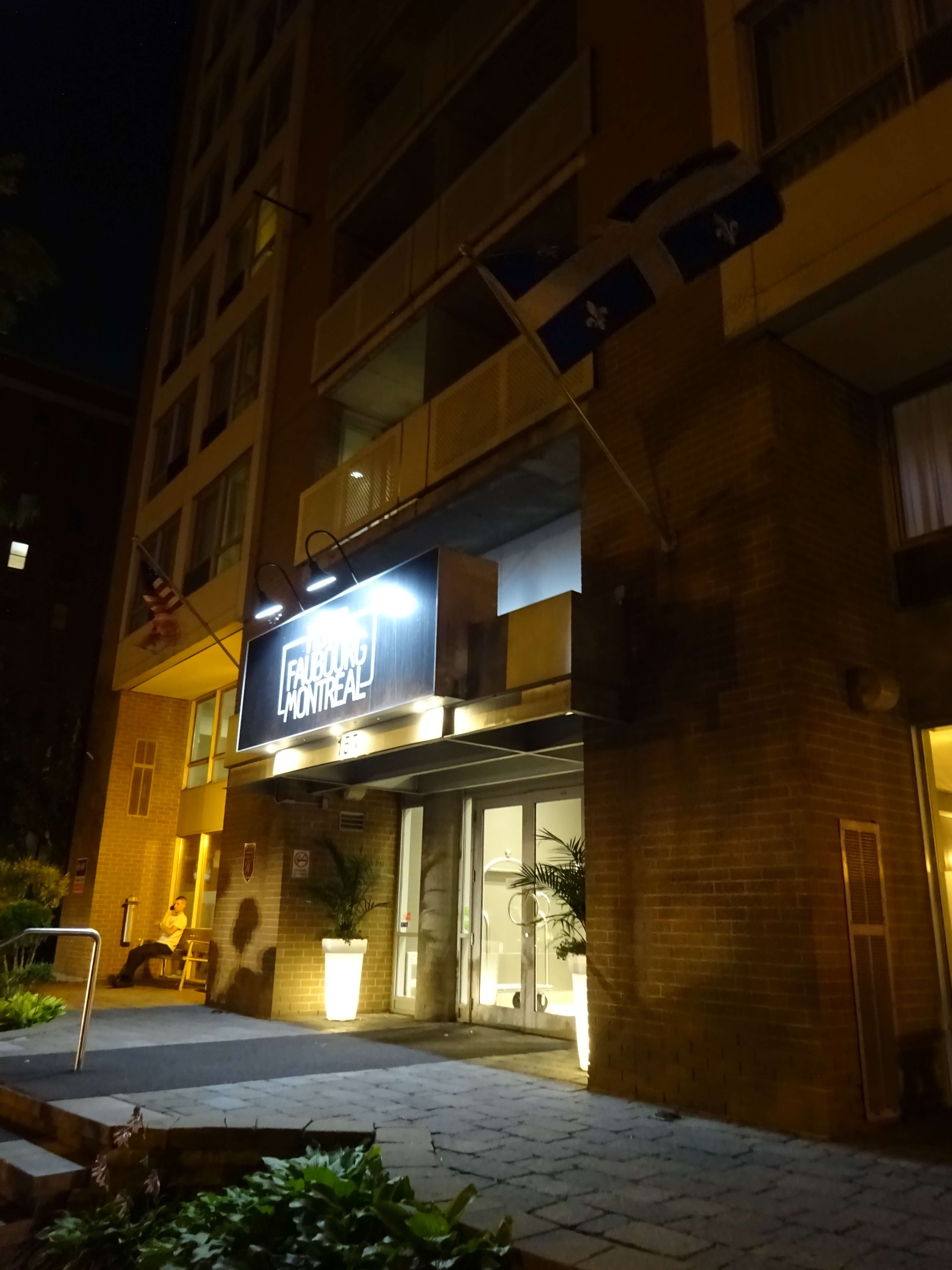 Hotel Faubourg Montréal Ansicht 2