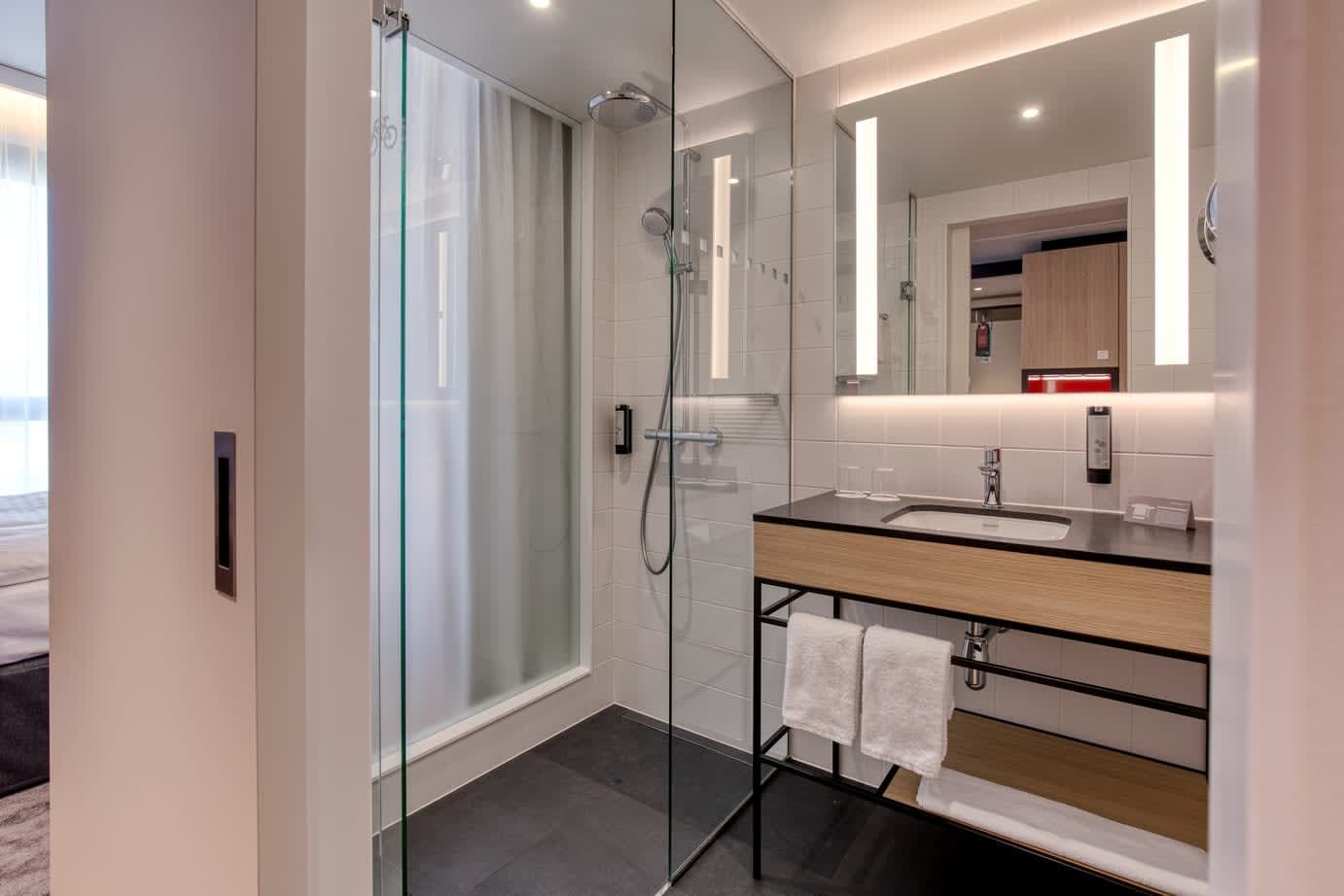 IntercityHotel Berlin Airport BER Terminal 1+2 Ansicht 5
