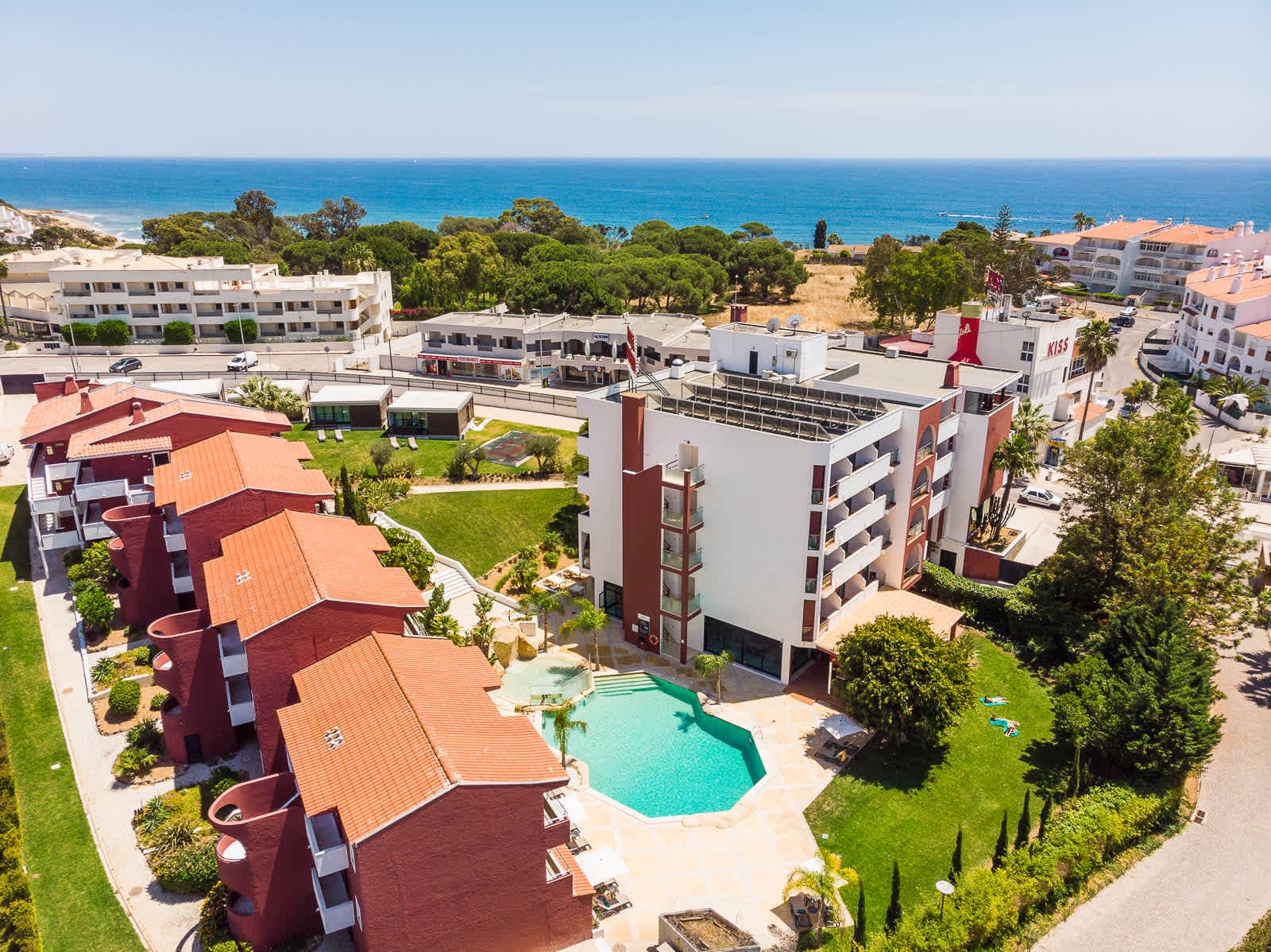 Topázio Vibe Beach Hotel & Apartments Ansicht 2