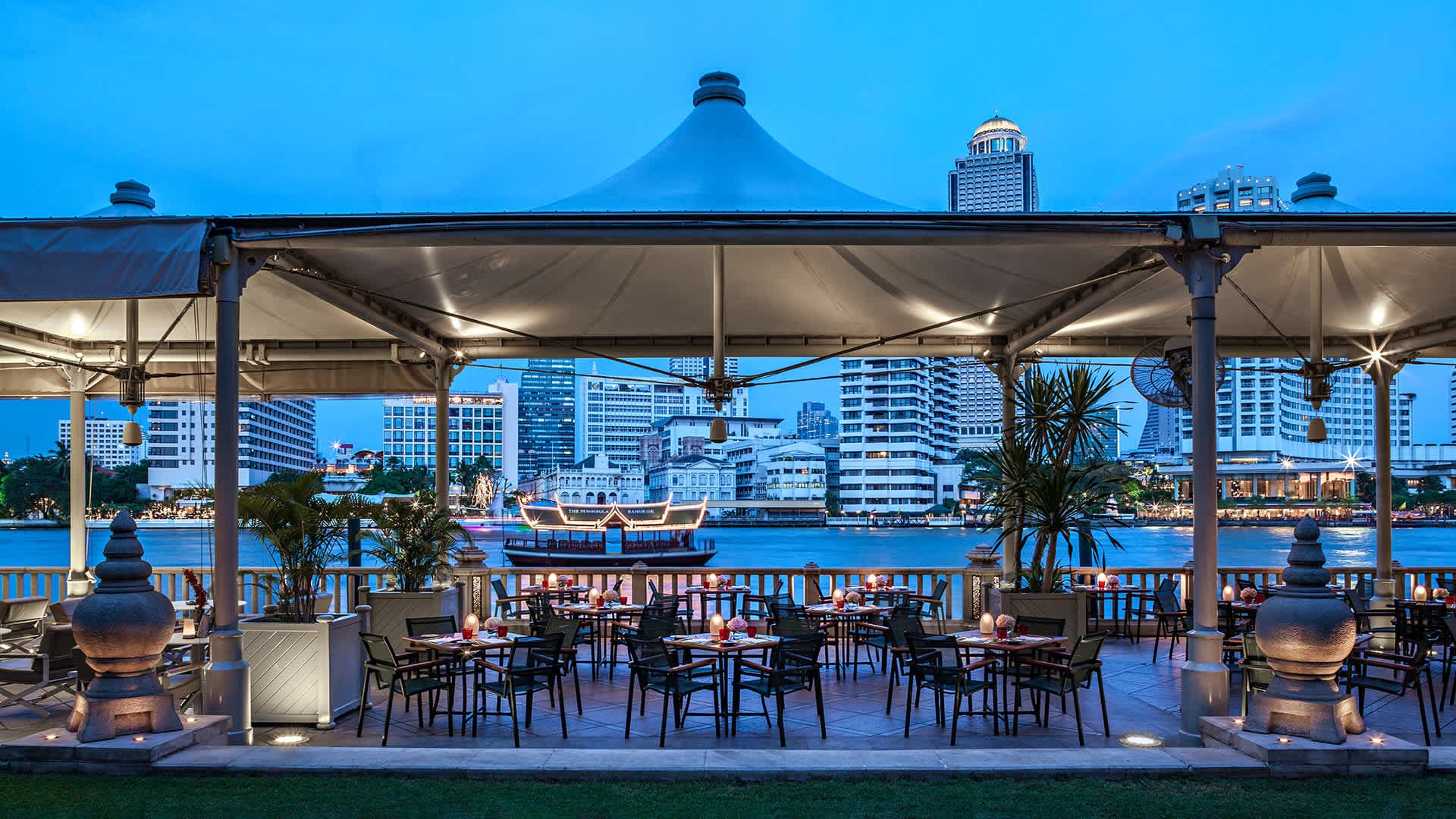 Hotel The Peninsula Bangkok Ansicht 6