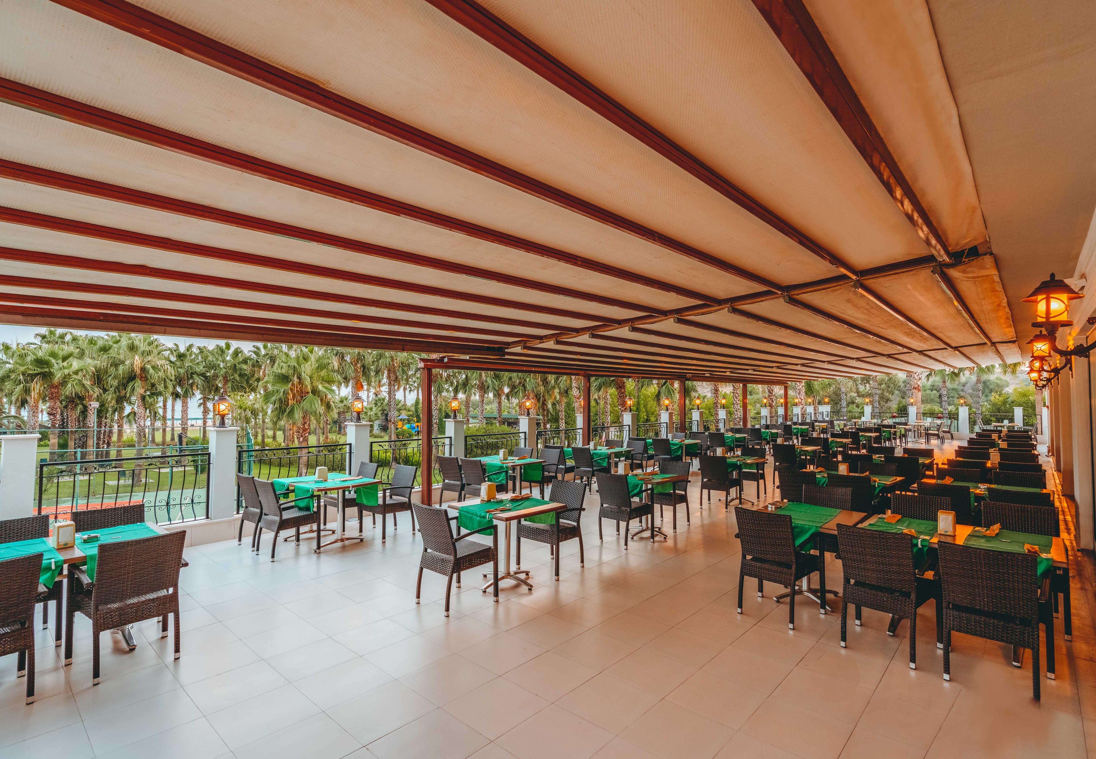 Royal Atlantis Beach Hotel Ansicht 8