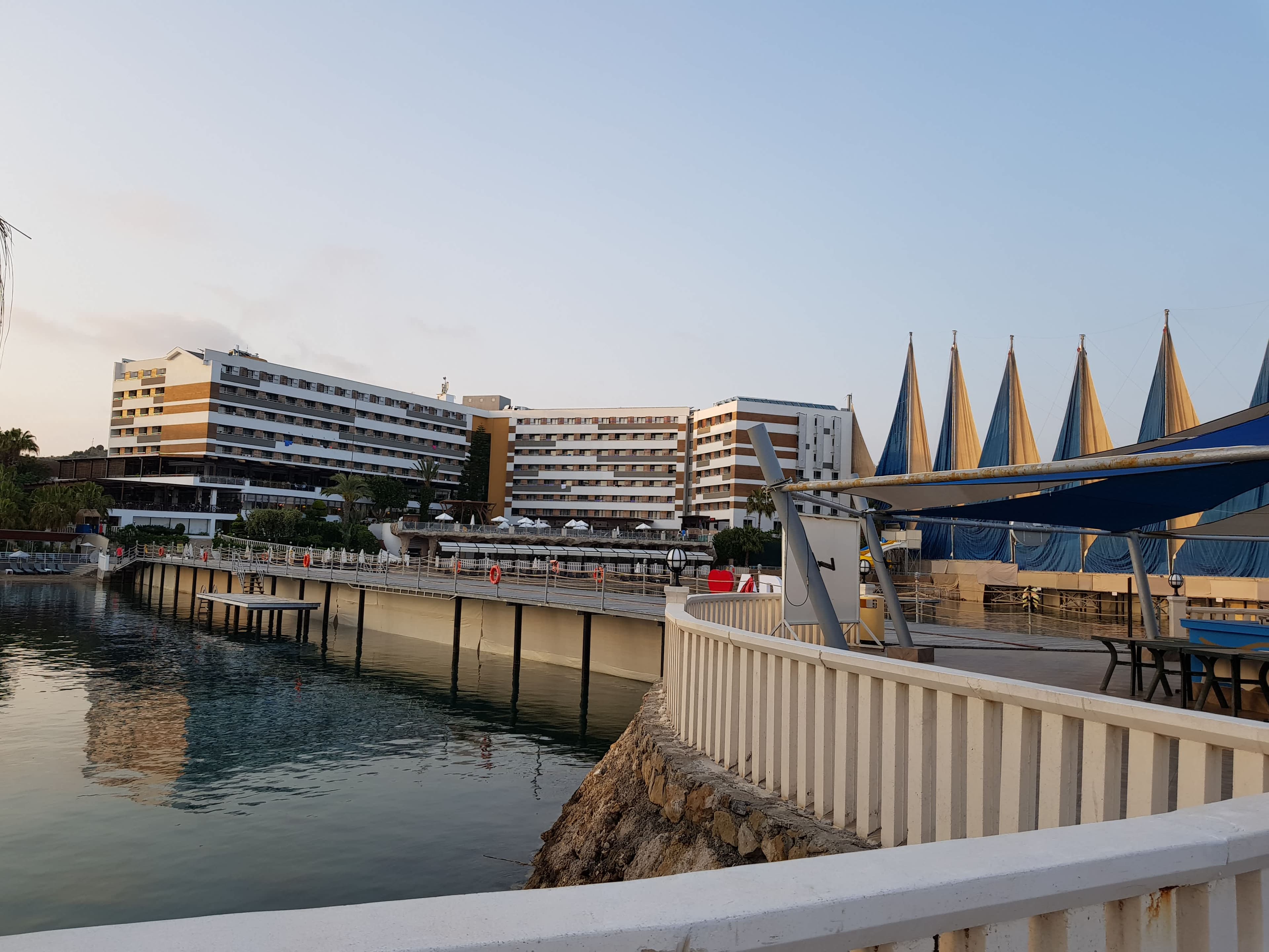 Adin Resort Hotel Ansicht 3