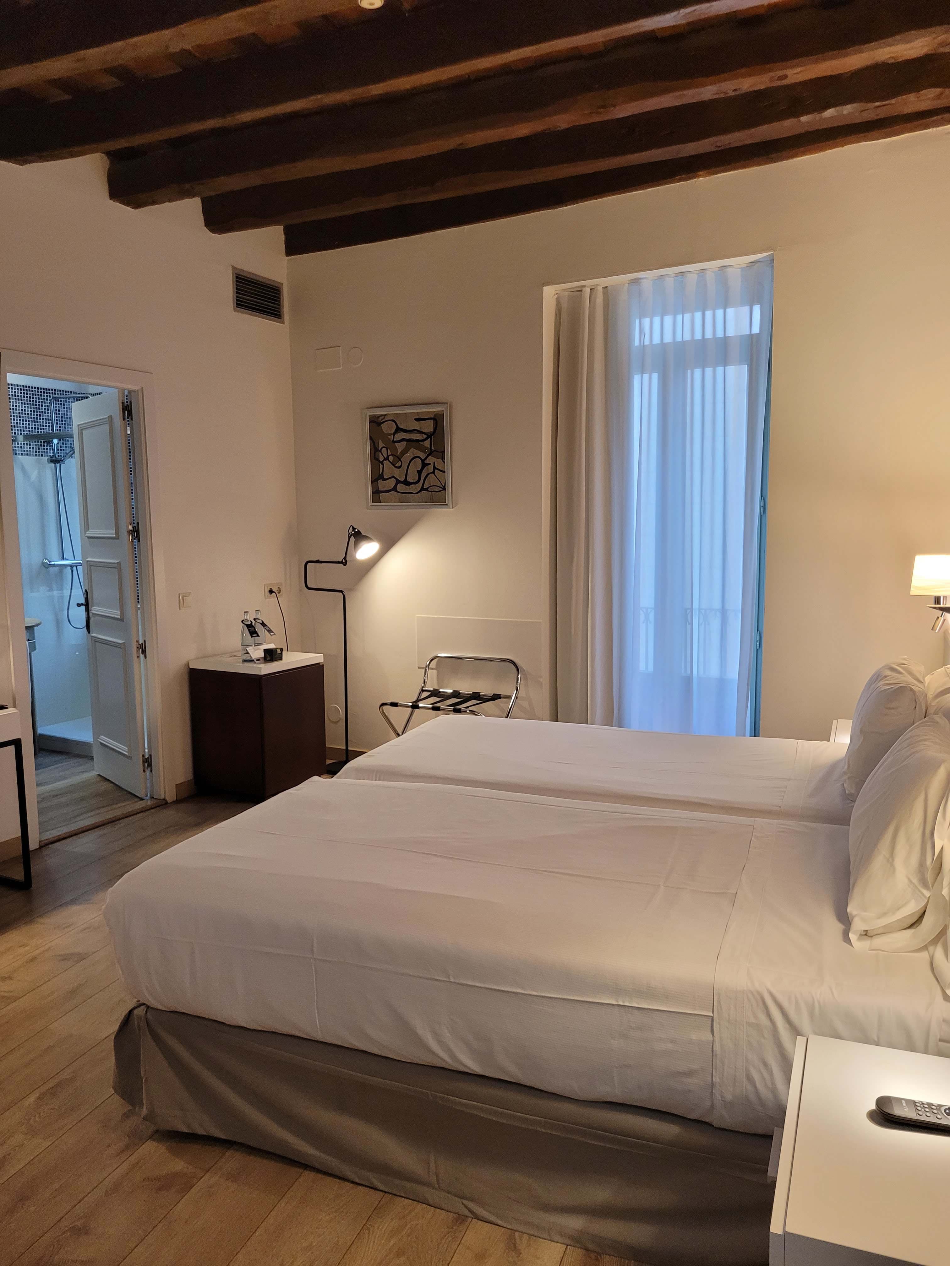 H10 Racó del Pi Boutique Hotel Ansicht 9