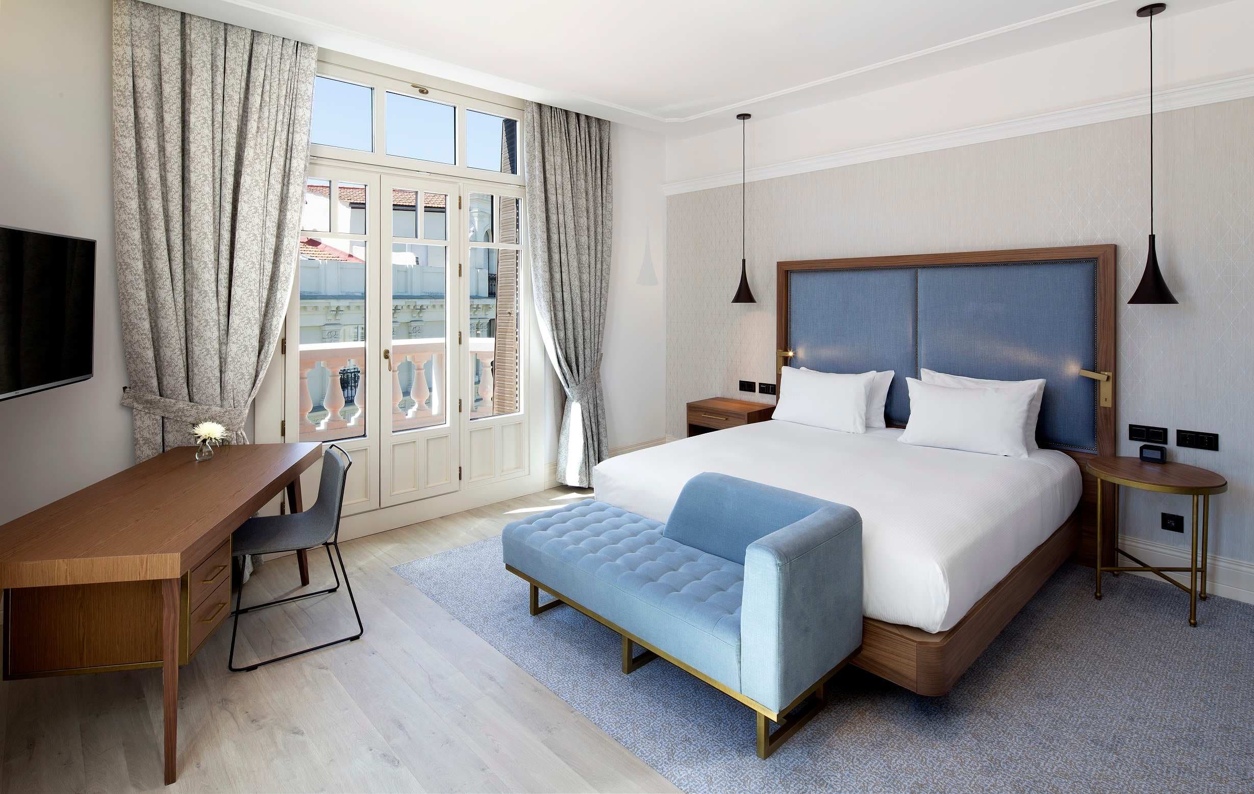 DoubleTree by Hilton Madrid - Prado Ansicht 3