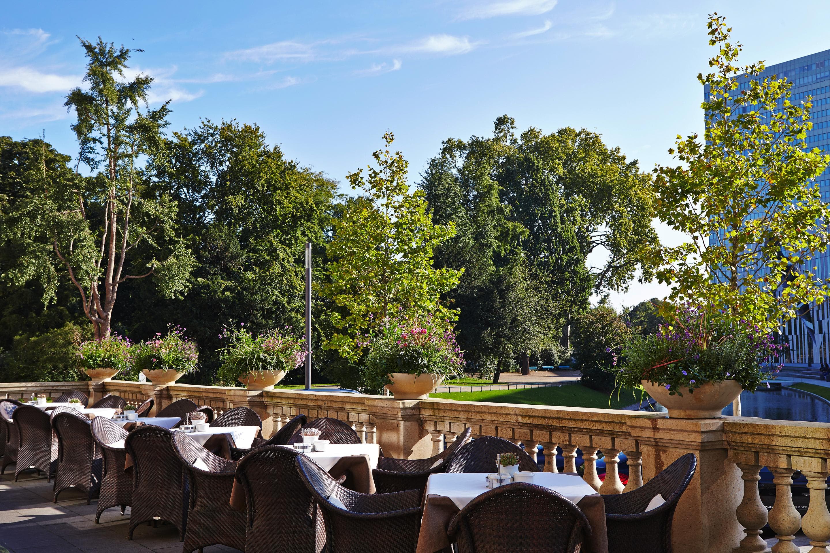 Steigenberger Icon Parkhotel Ansicht 9