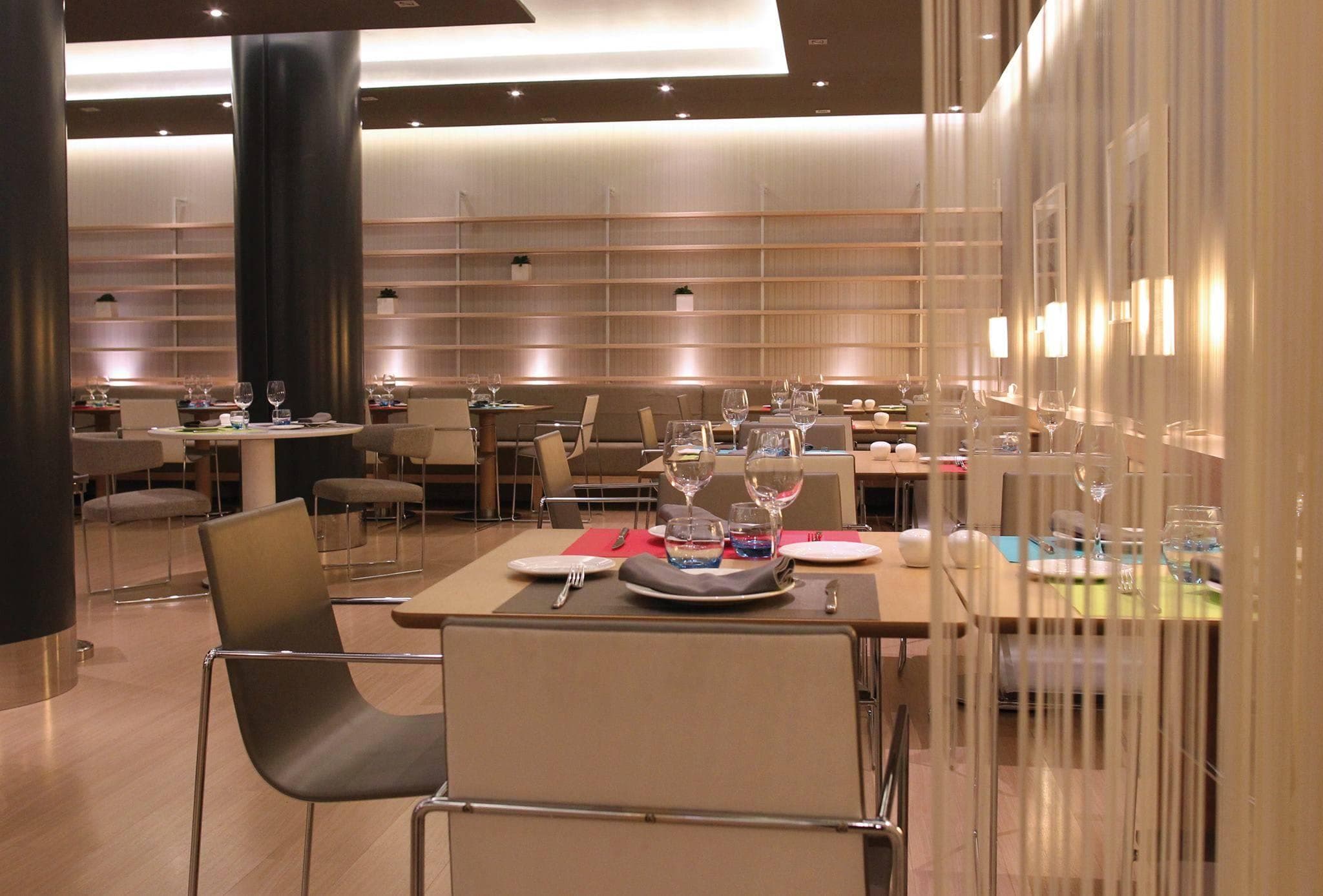 DoubleTree by Hilton Girona Ansicht 5