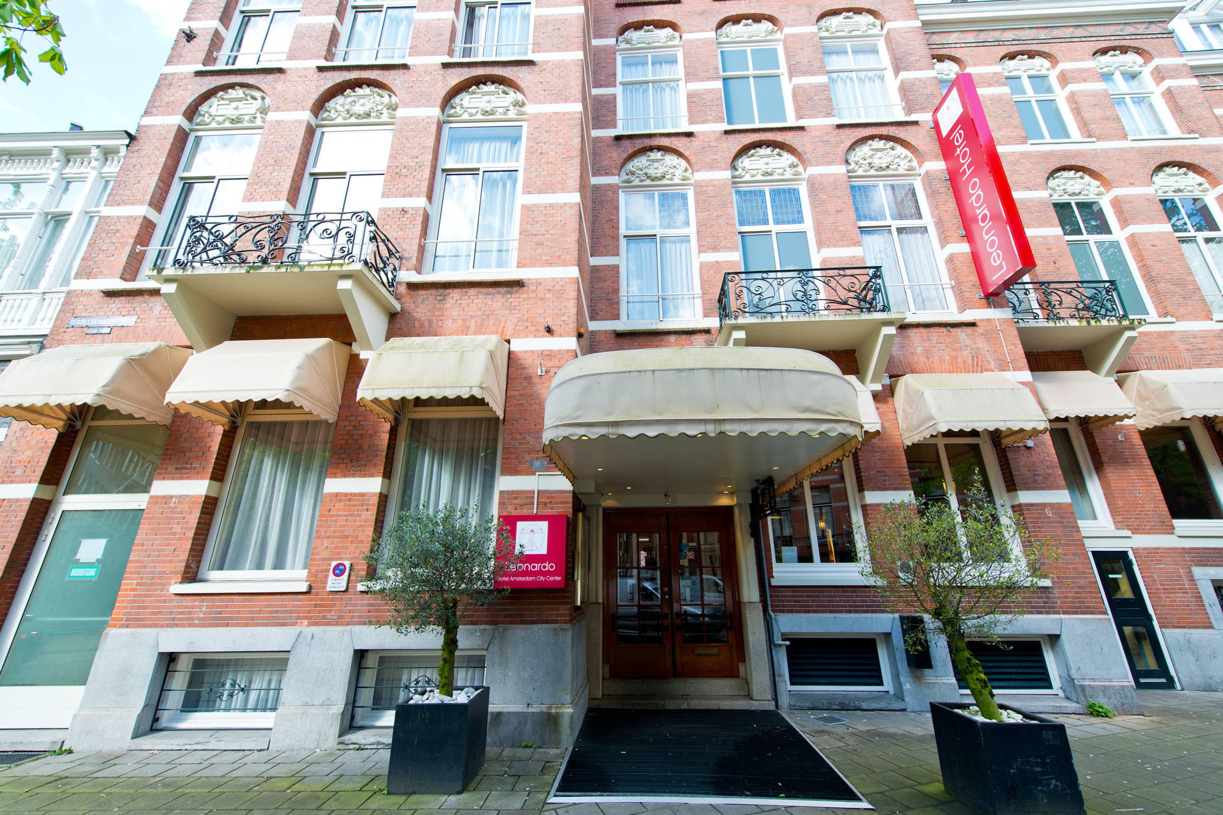 Leonardo Hotel Amsterdam City Center Ansicht 2