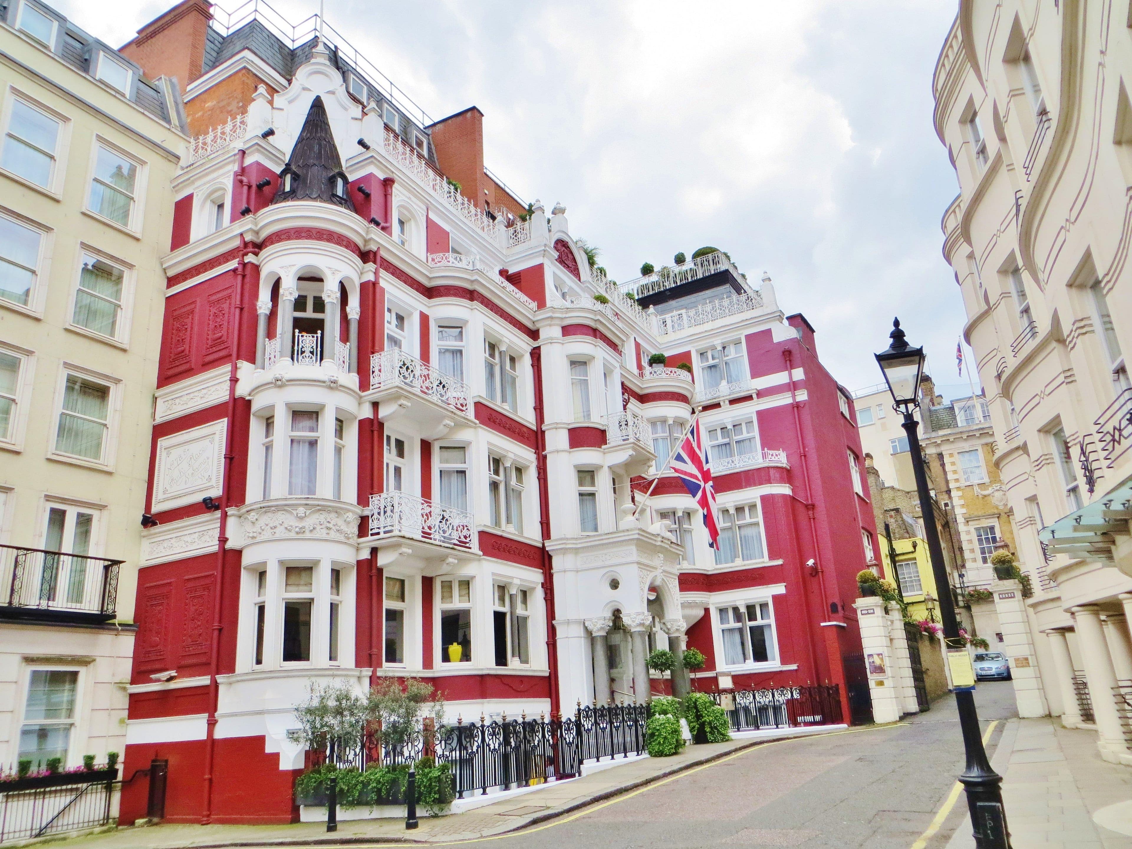 St. James's Hotel & Club Ansicht 9