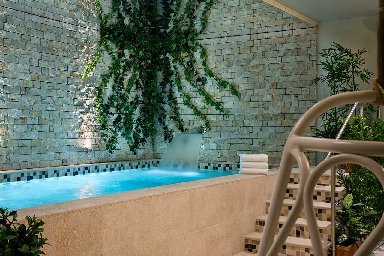Hotel & Spa Royal Madeleine Ansicht 7