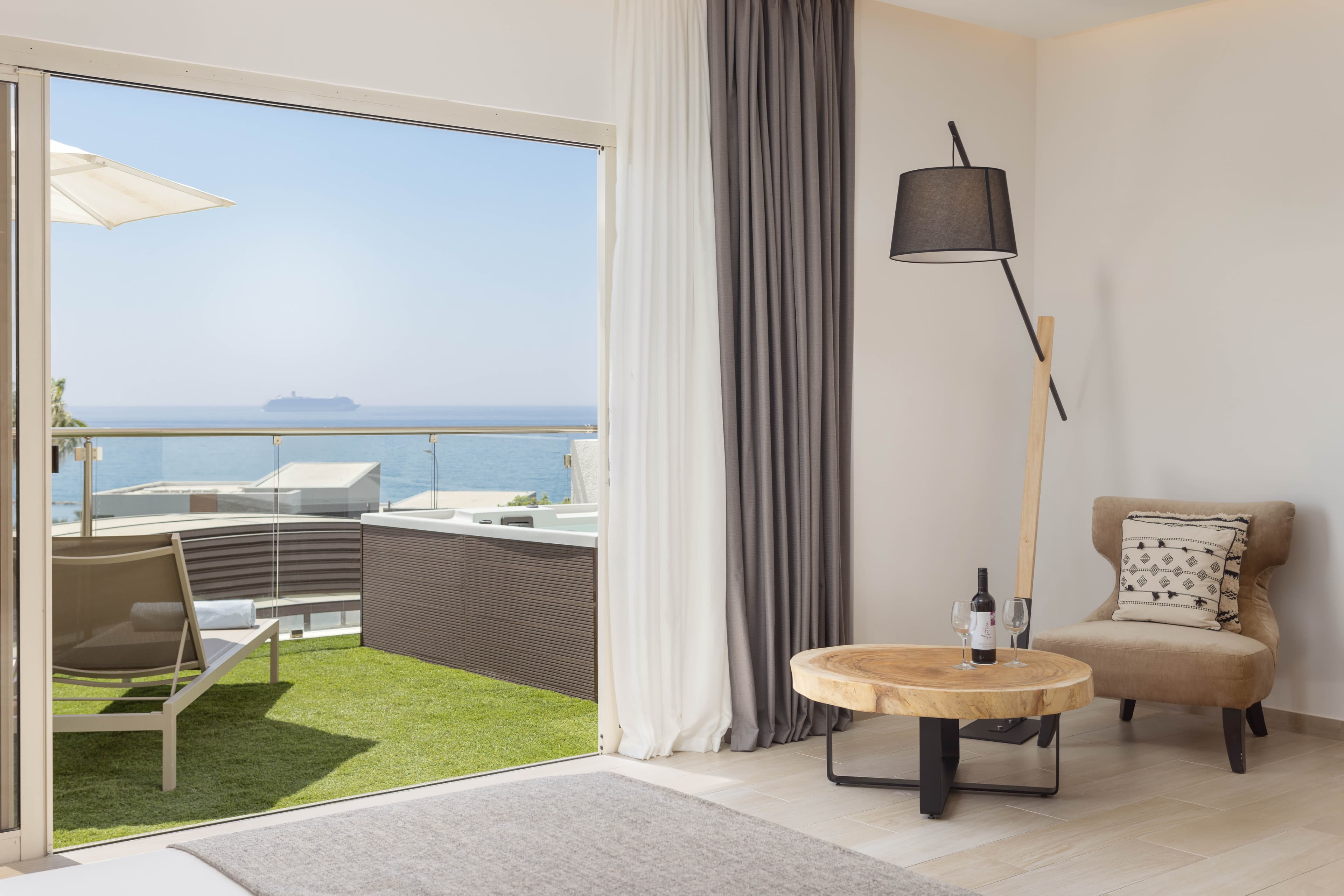 Atlantica Bay Hotel Ansicht 3