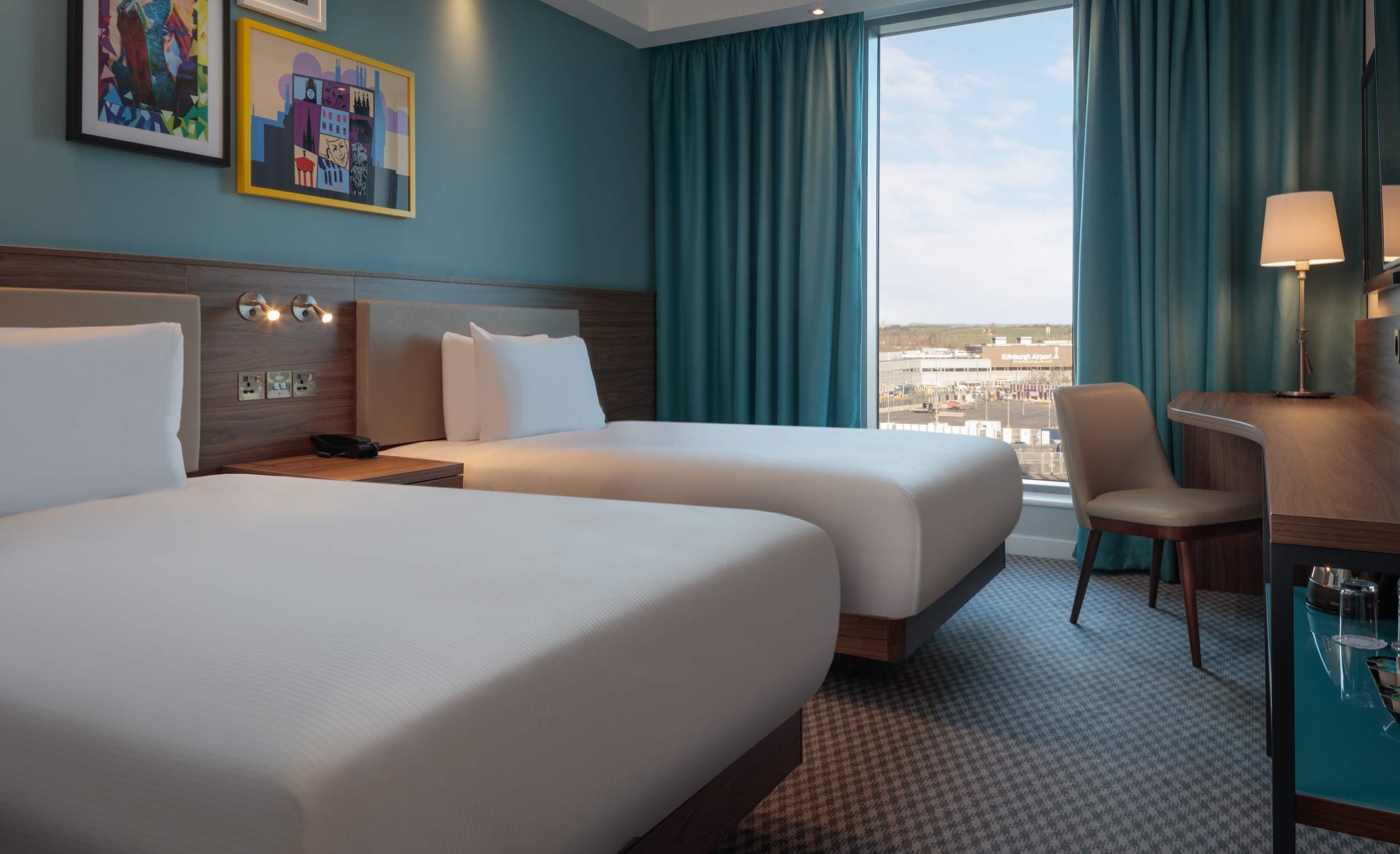 Hampton By Hilton Edinburgh Airport Ansicht 3