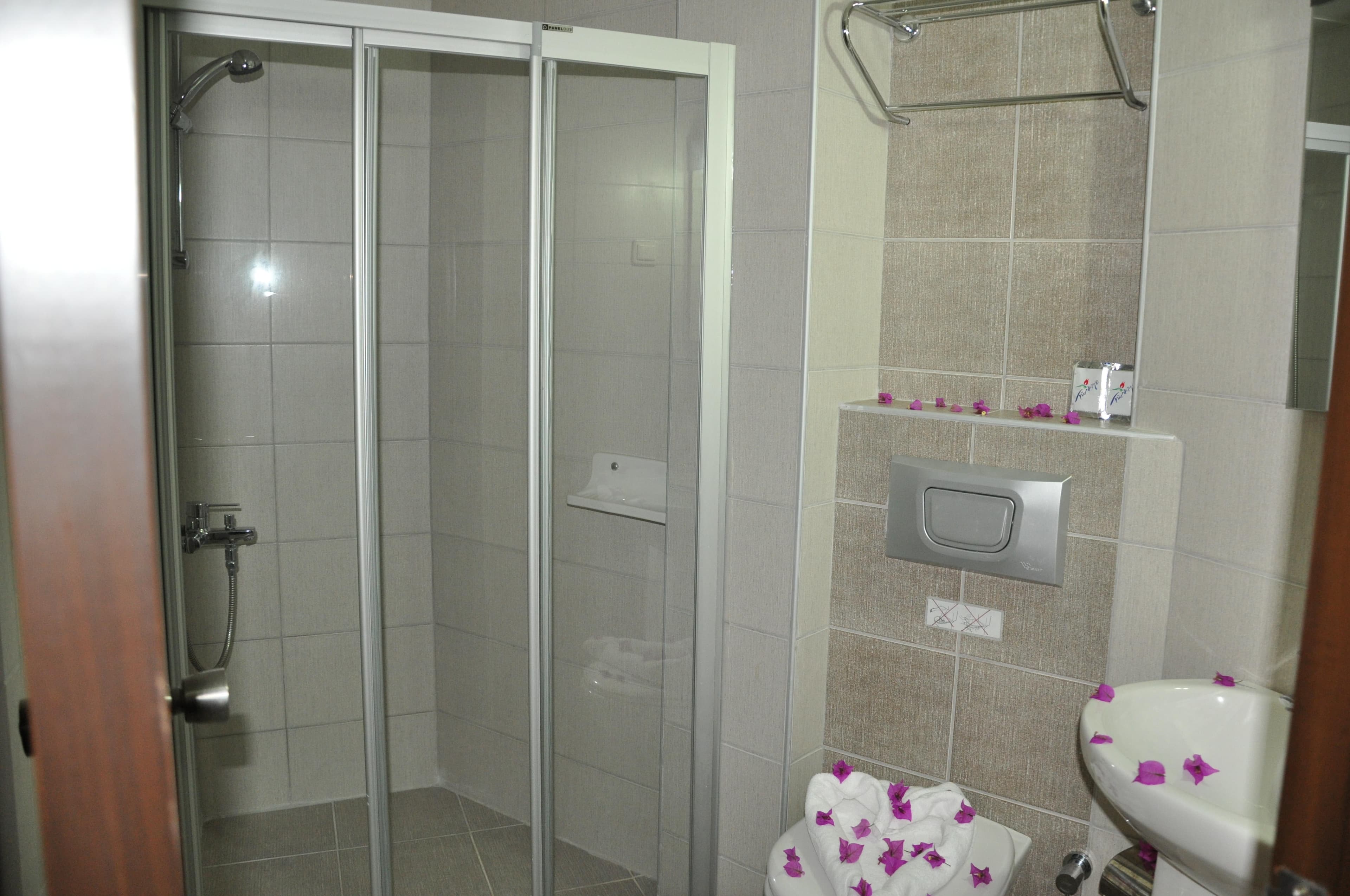 Kleopatra Celine Hotel Ansicht 5