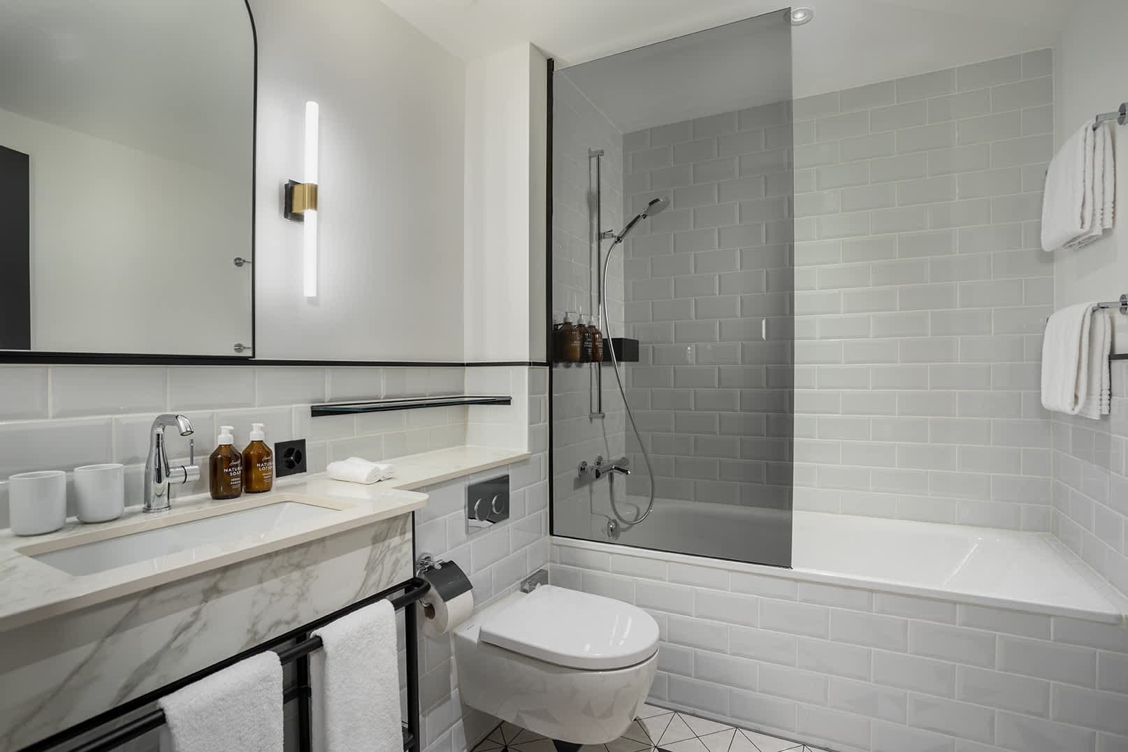 Neues Schloss Privat Hotel Zürich Ansicht 9