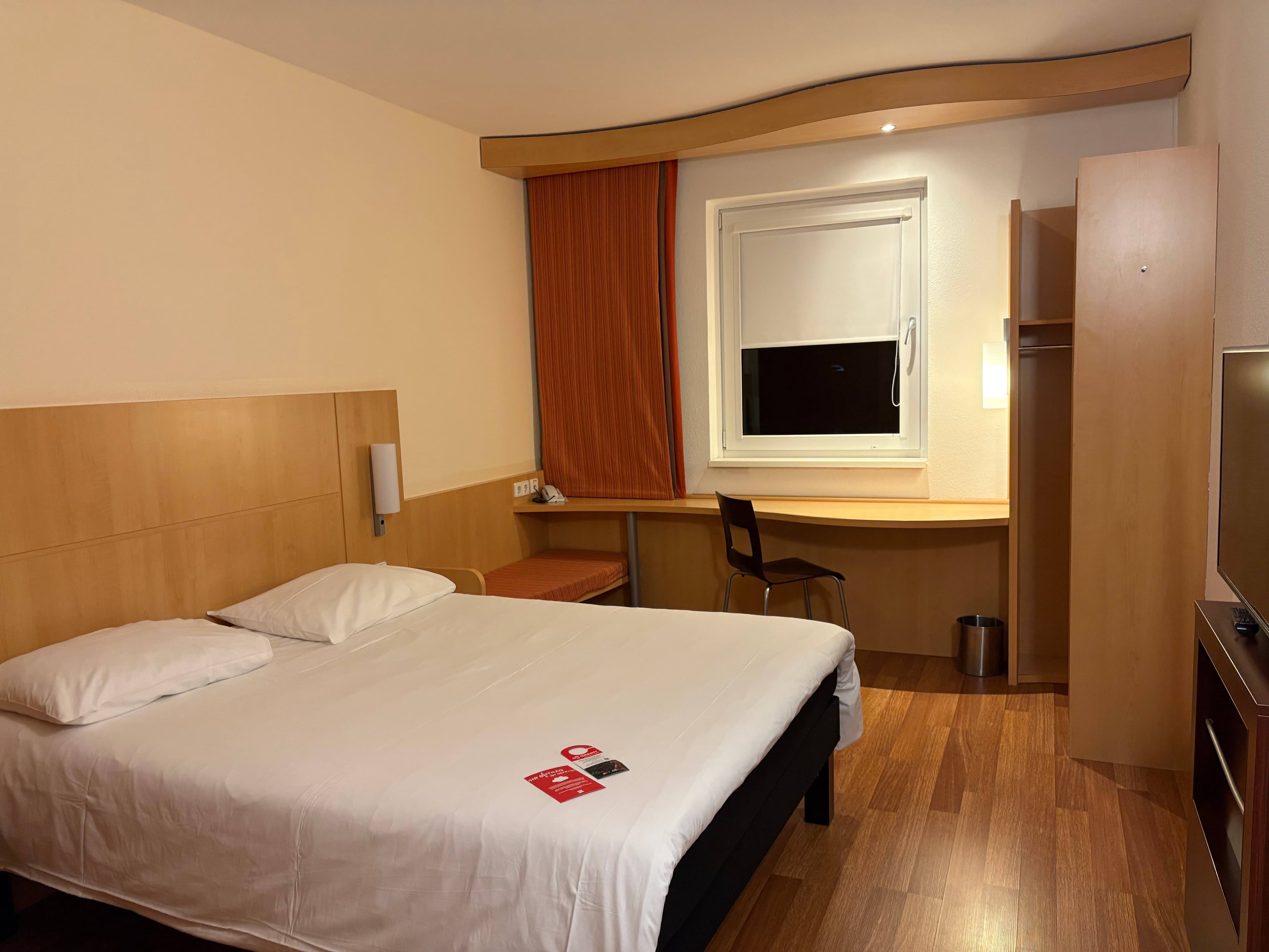 Hotel ibis Stuttgart Airport Messe Ansicht 7
