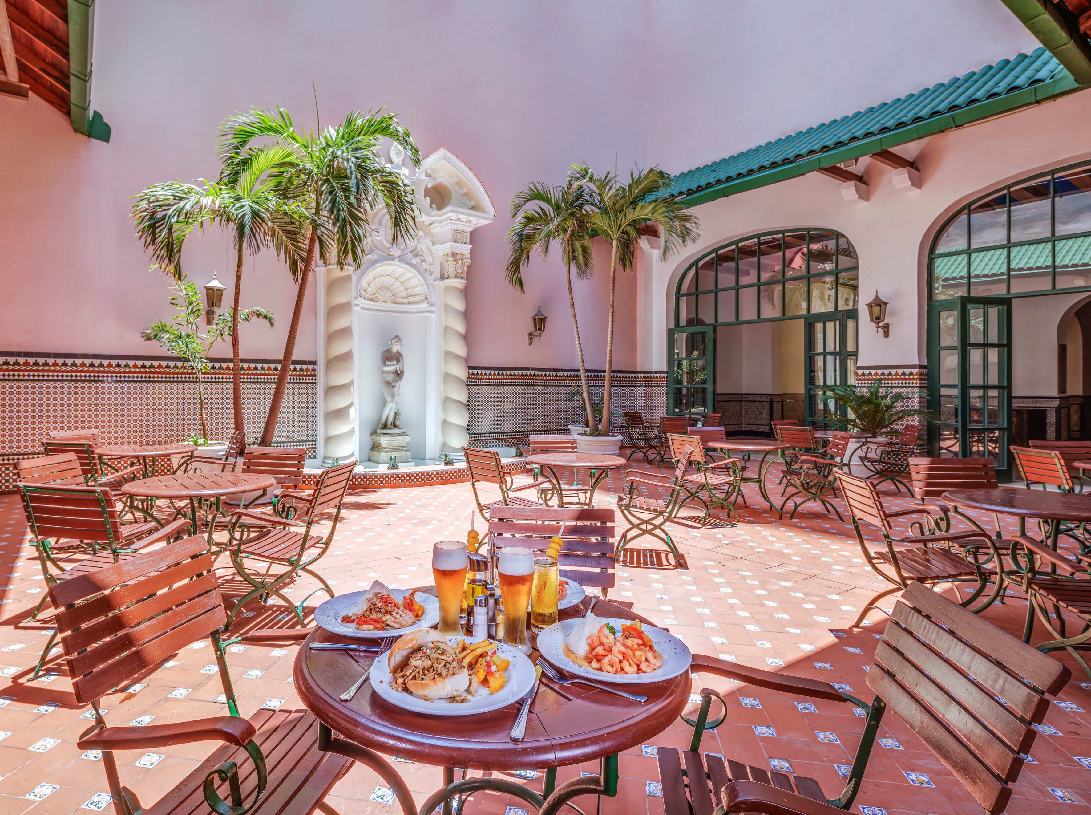Hotel Sevilla Habana Affiliated by Meliá Ansicht 9