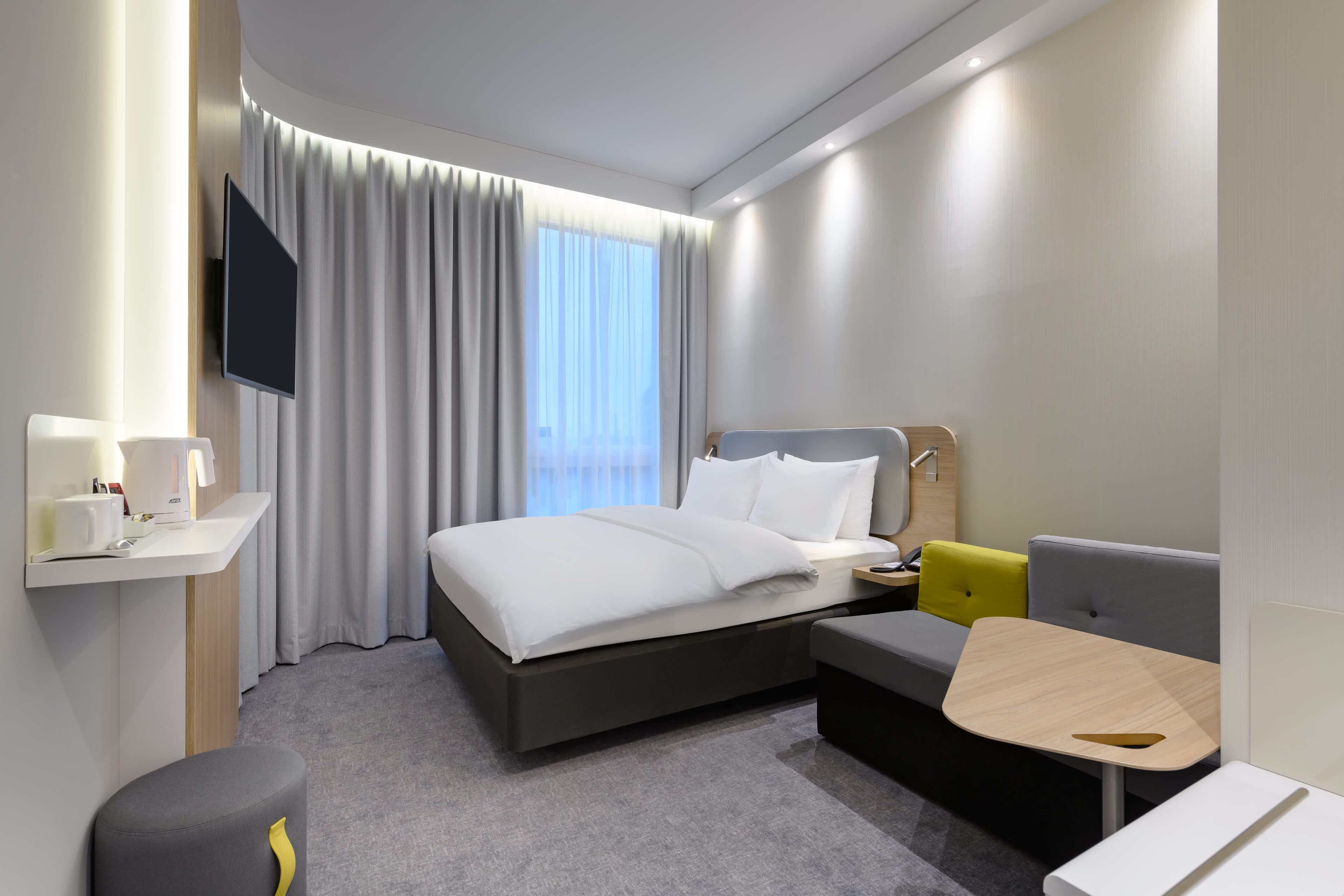 Holiday Inn Express Regensburg Ansicht 4