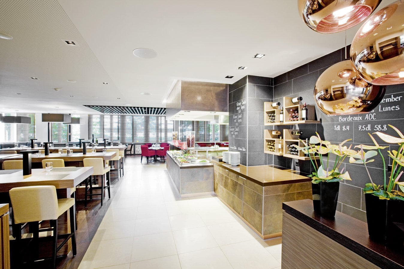 Mövenpick Hotel Zürich-Airport Ansicht 7