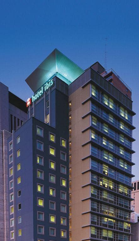 Ibis Hotel World Square