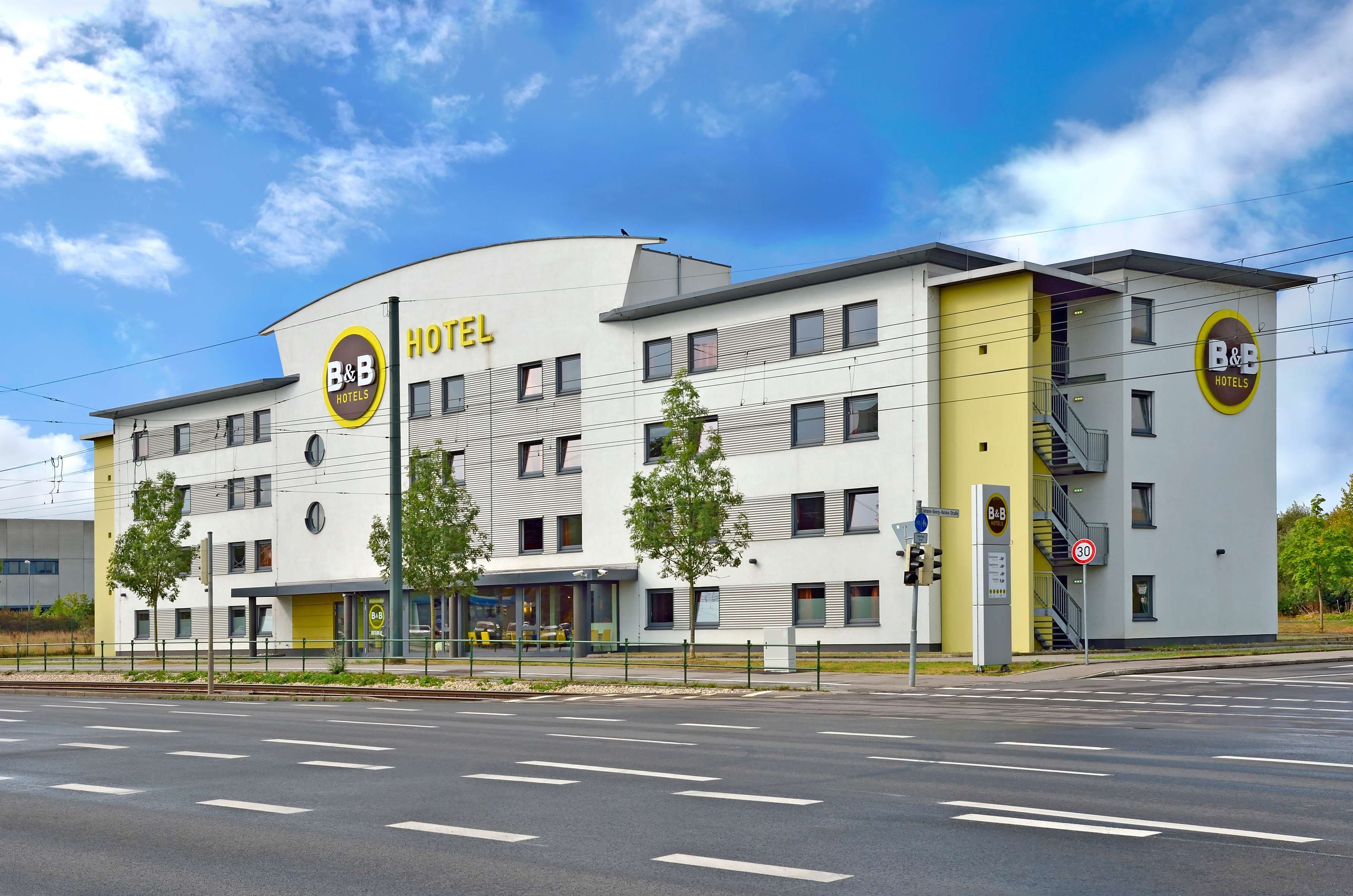B&B Hotel Augsburg-Süd Ansicht 2