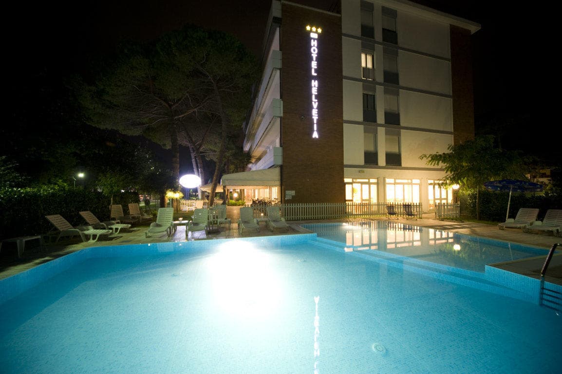 Hotel Helvetia Ansicht 6