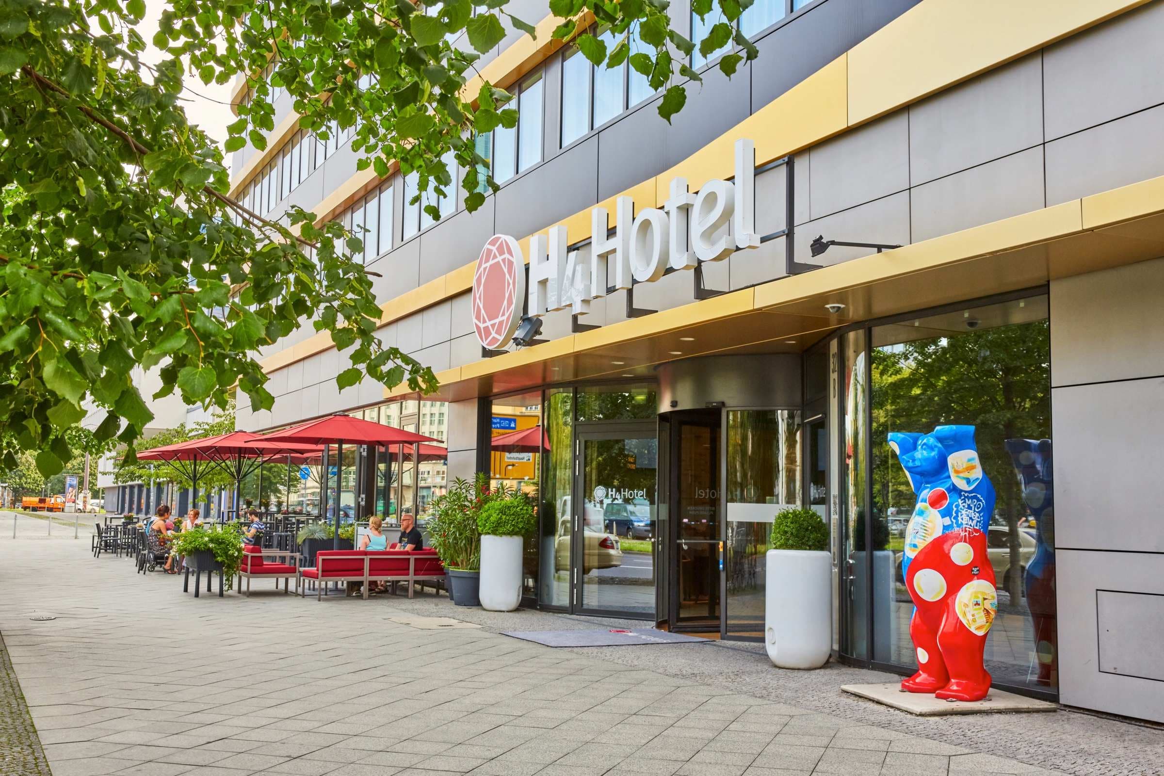 H4 Hotel Berlin Alexanderplatz Ansicht 3