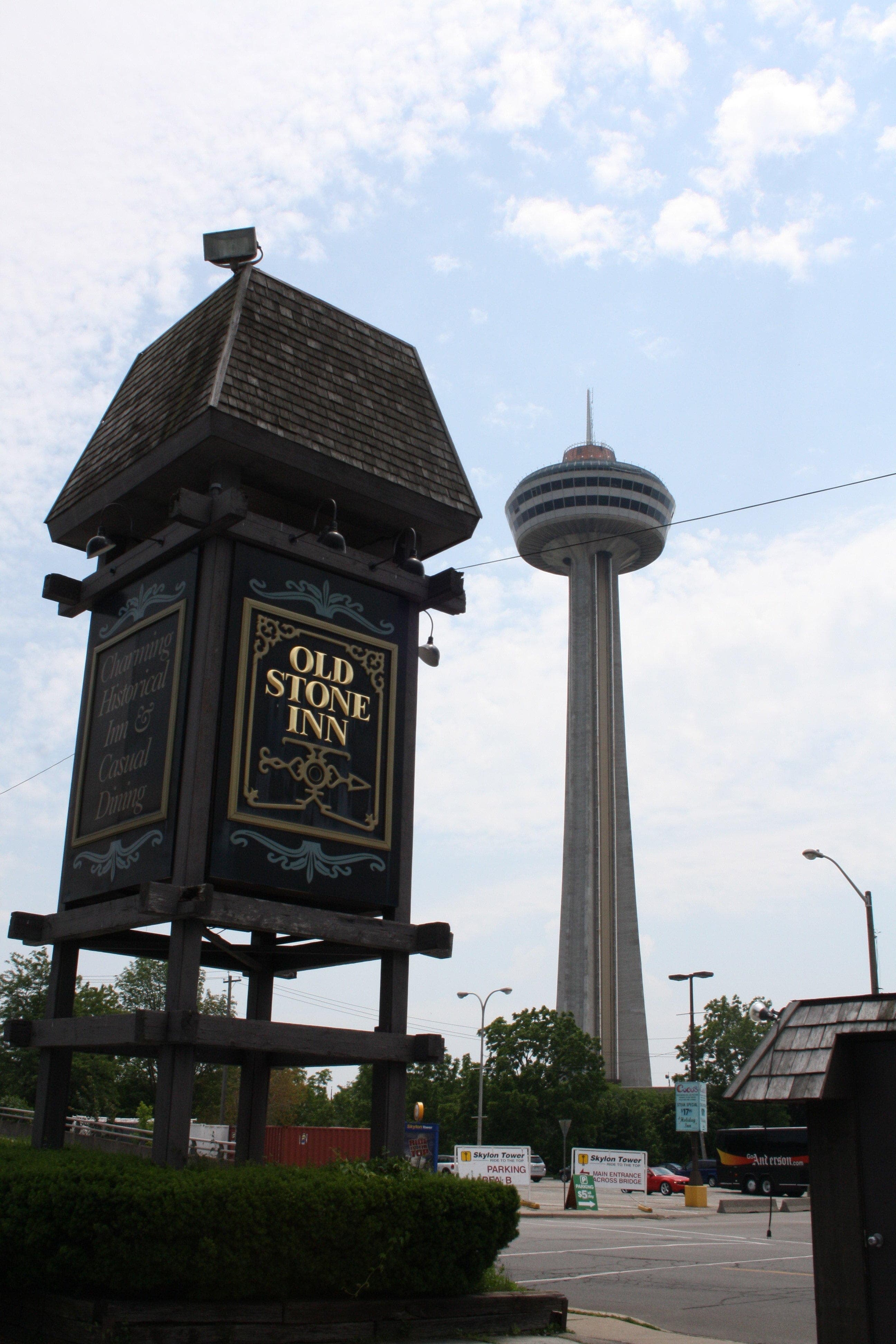 Hotel Old Stone Inn