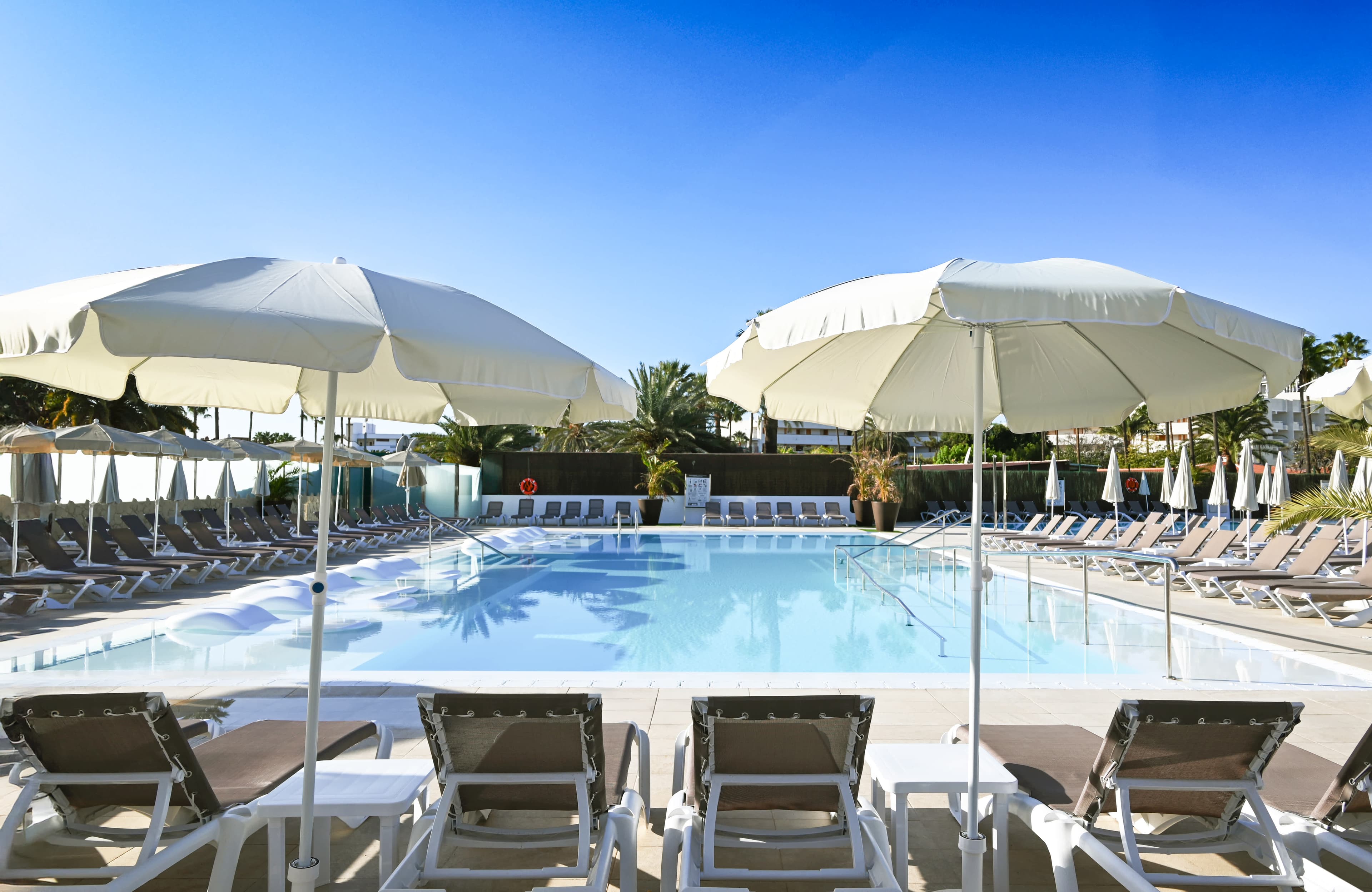 HL Miraflor Suites Hotel Ansicht 7